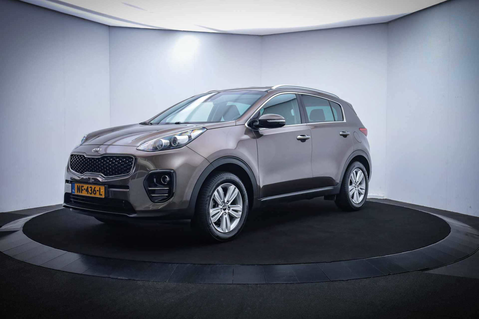 Kia Sportage 1.6GDI DYNAMIC Line XENON/CAMERA/NAVI/CARPLAY/TREKHAAK/DEALER.ONDERHOUDEN