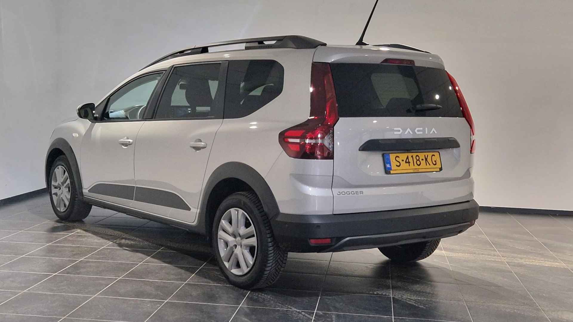 Dacia Jogger 1.0 TCe 110 Expression 7p. | Navigatie | Camera - 9/24