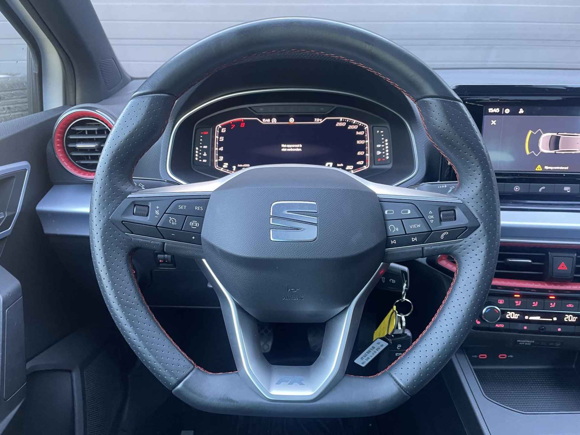 SEAT Ibiza 1.0 TSI FR / Navigatie via Apple Carplay & Android Auto / Cruise Control / Stoelverwarming / Parkeersensoren voor & Achter / - 25/34