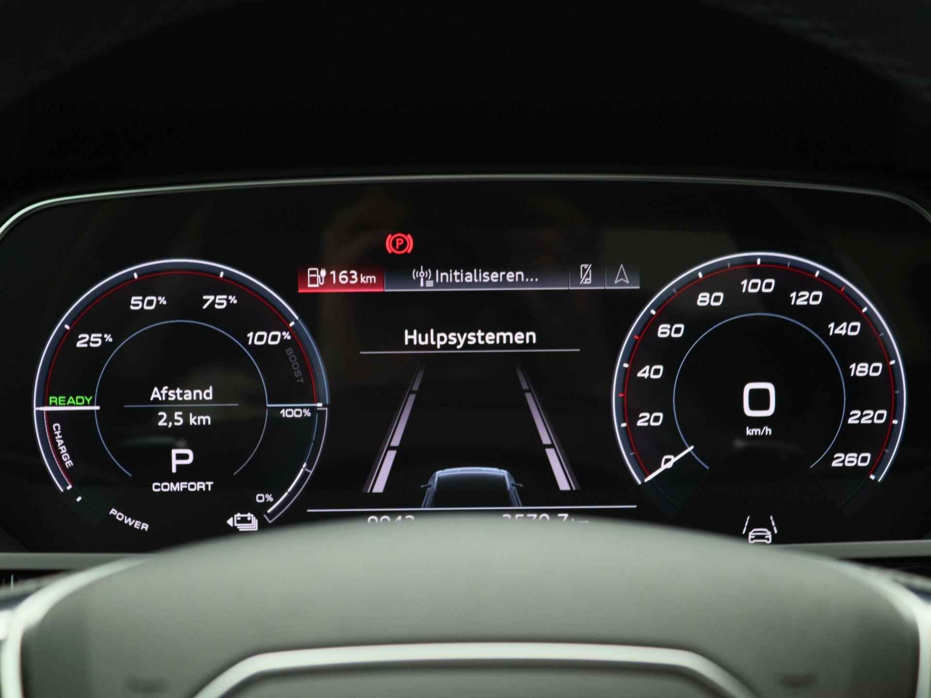Audi e-tron Sportback S quattro 95kWh 503PK Black style, leder, Bang&Olufsen, Matrix-LED, 360 gr. camera's, keyless, stoelverwarming, alarm, 21'' lichtmetaal - 26/49