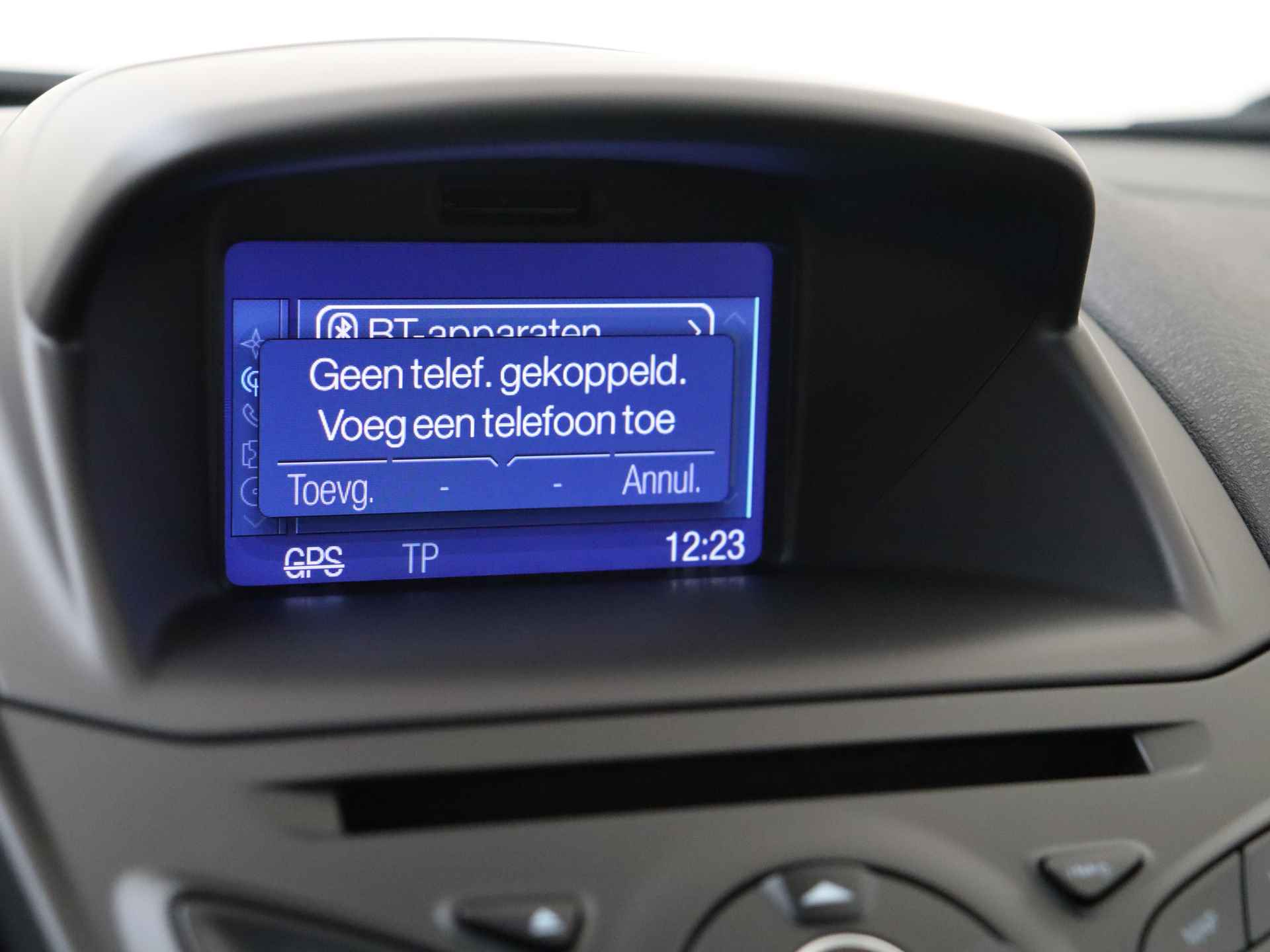 Ford Fiesta 1.0 EcoBoost ST Line | Navigatie | Parkeerhulp | Climate-en cruise control | Voorruit verwarming | - 12/41