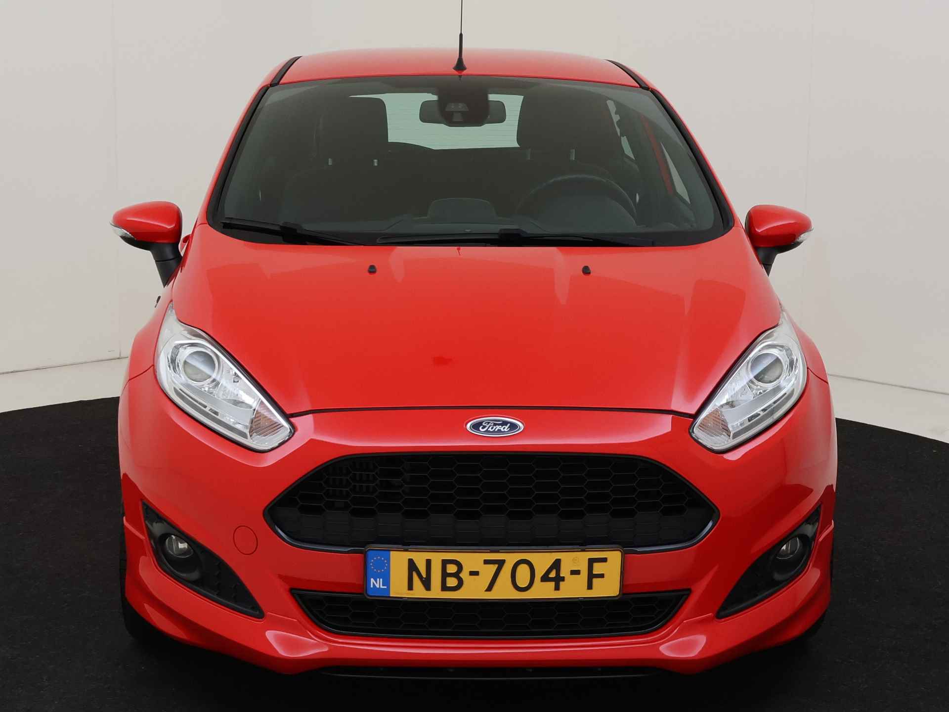 Ford Fiesta 1.0 EcoBoost ST Line | Navigatie | Parkeerhulp | Climate-en cruise control | Voorruit verwarming | - 29/41