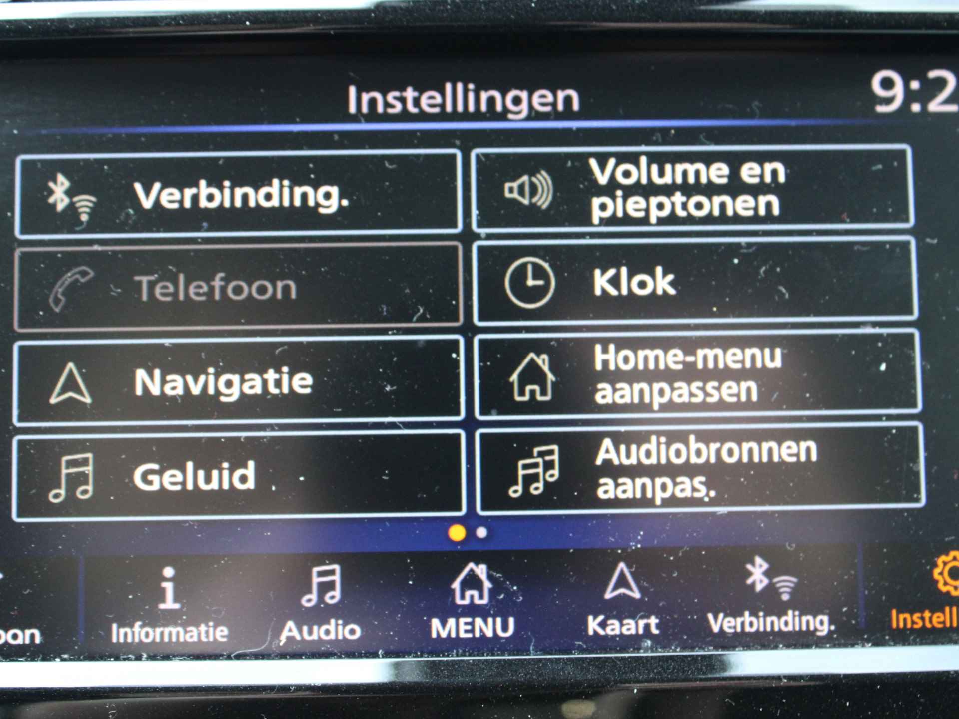 Nissan QASHQAI 1.3 DIG-T 140PK N-Connecta Design Pack Navigatie, Camera 360, Trekhaak, Panoramadak, Lichtmetalen velgen, Cruise Control - 27/52