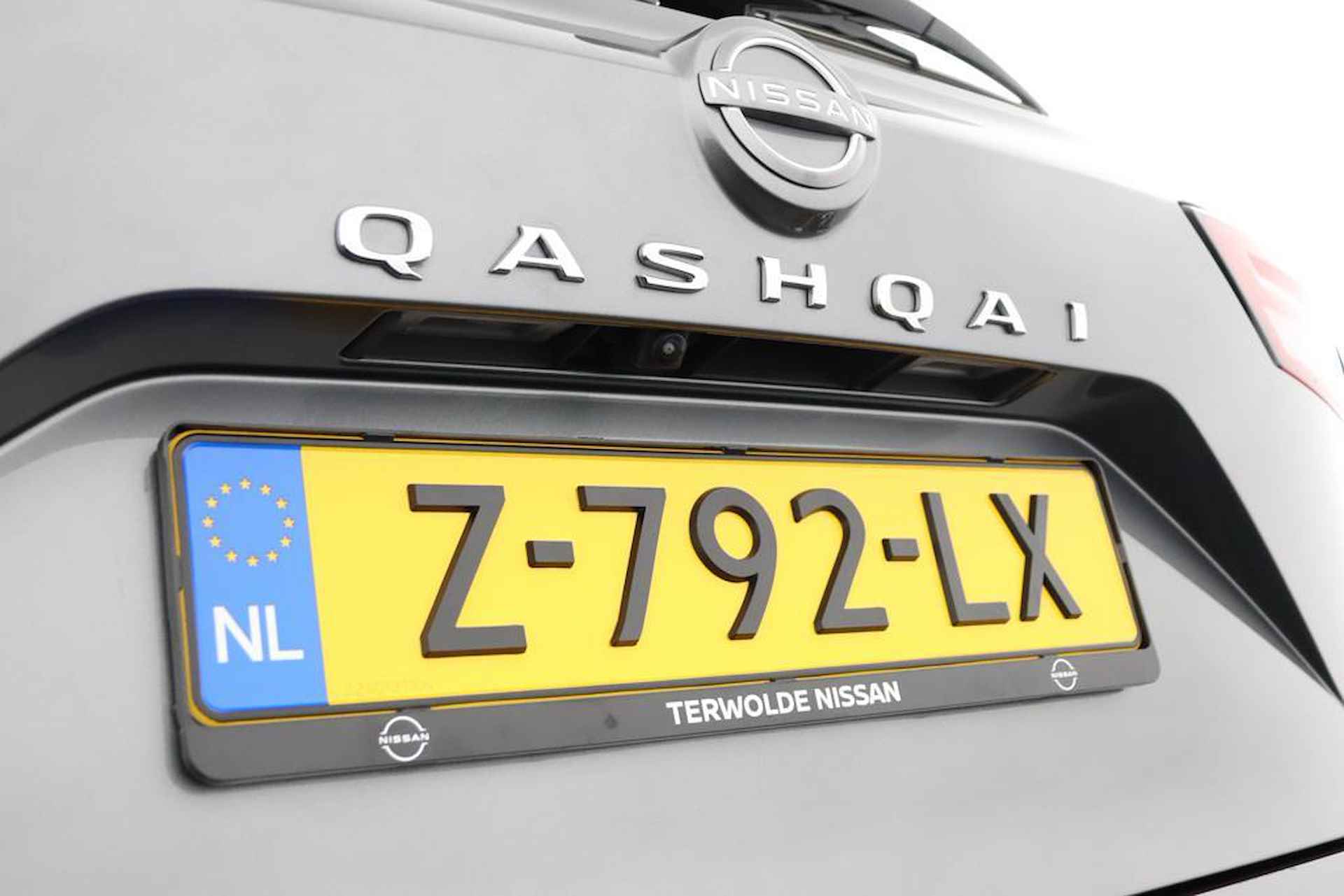 Nissan Qashqai 1.3 MHEV Xtronic N-Connecta | 1.800 kg Trekgewicht | Groot Navigatie | 18'' Lichtmetalen Velgen | 360 Camera | Adaptive Cruise | Virtual Cockpit - 35/52