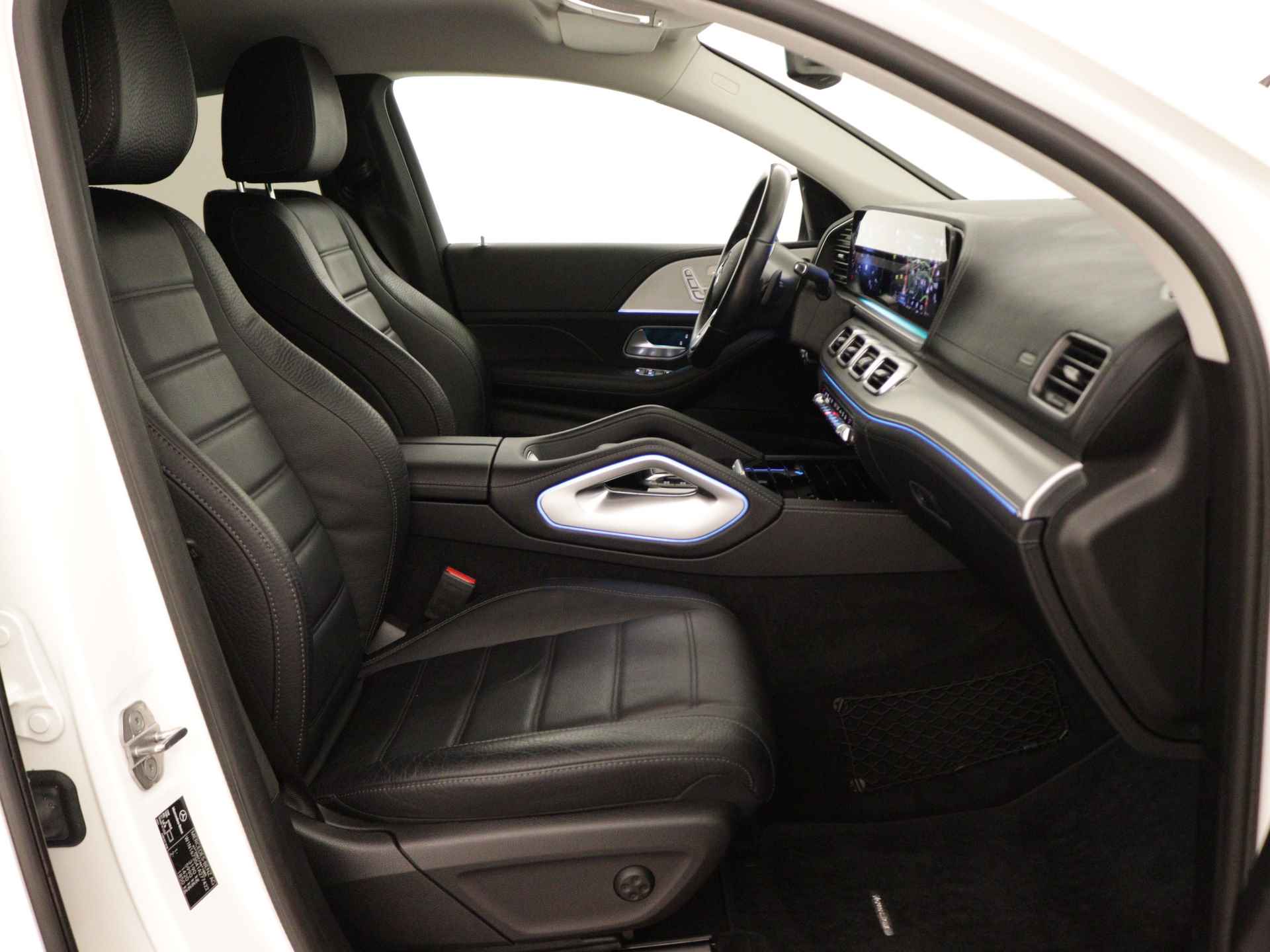 Mercedes-Benz GLE 350 e 4-MATIC AMG Nightpakket Limited 5 spaaks lichtmetalen velgen | Trekhaak | Airmatic | Treeplanken | Alarm klasse 3 |  Augmented Reality | sfeerverlichting | DAB | Parking support | inclusief 24 maanden MB Certified garantie voor europa - 30/45