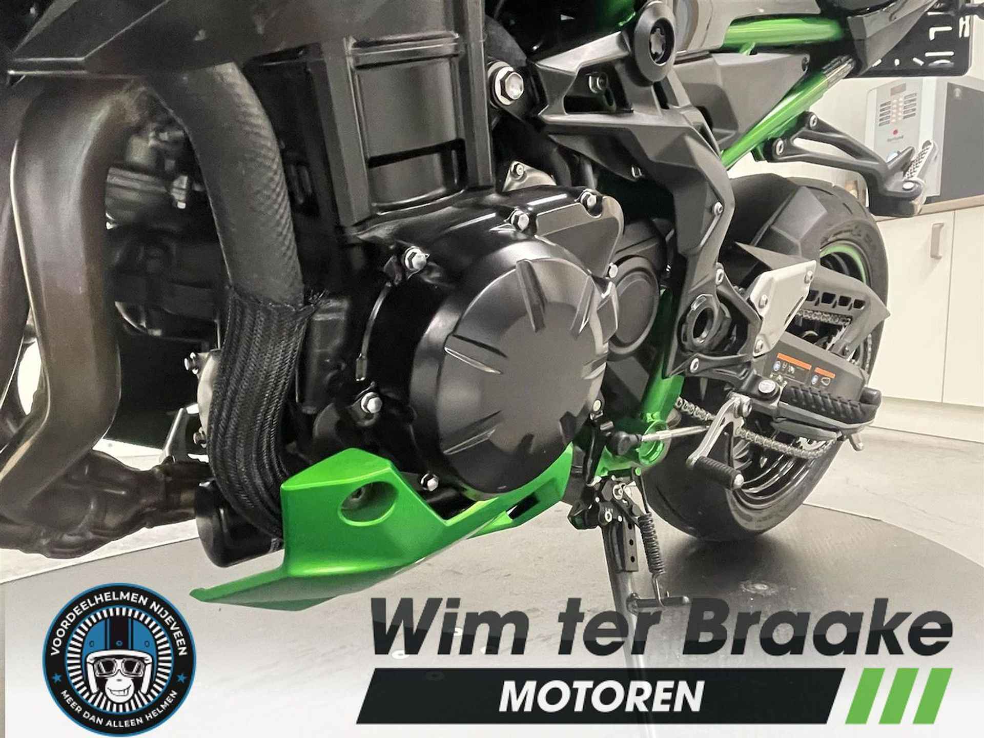 Kawasaki Z 900 SE ABS Performance - 2024 - 9/25