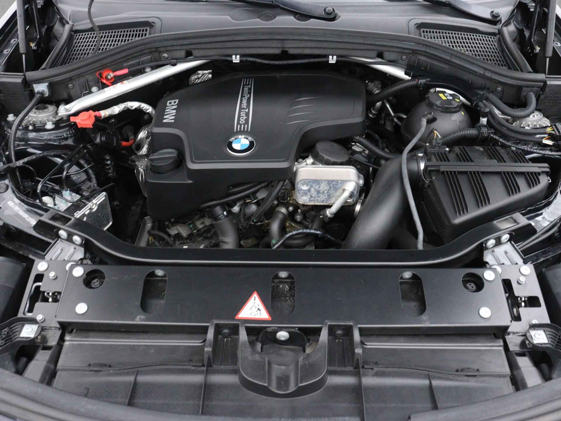 BMW X4 xDrive20i Executive | M-PAKKET | TREKHAAK | NAVIGATIE | HALF-LEDEREN BEKLEDING | CLIMATE CONTROL | 18"LICHTMETALEN VELGEN | - 11/20