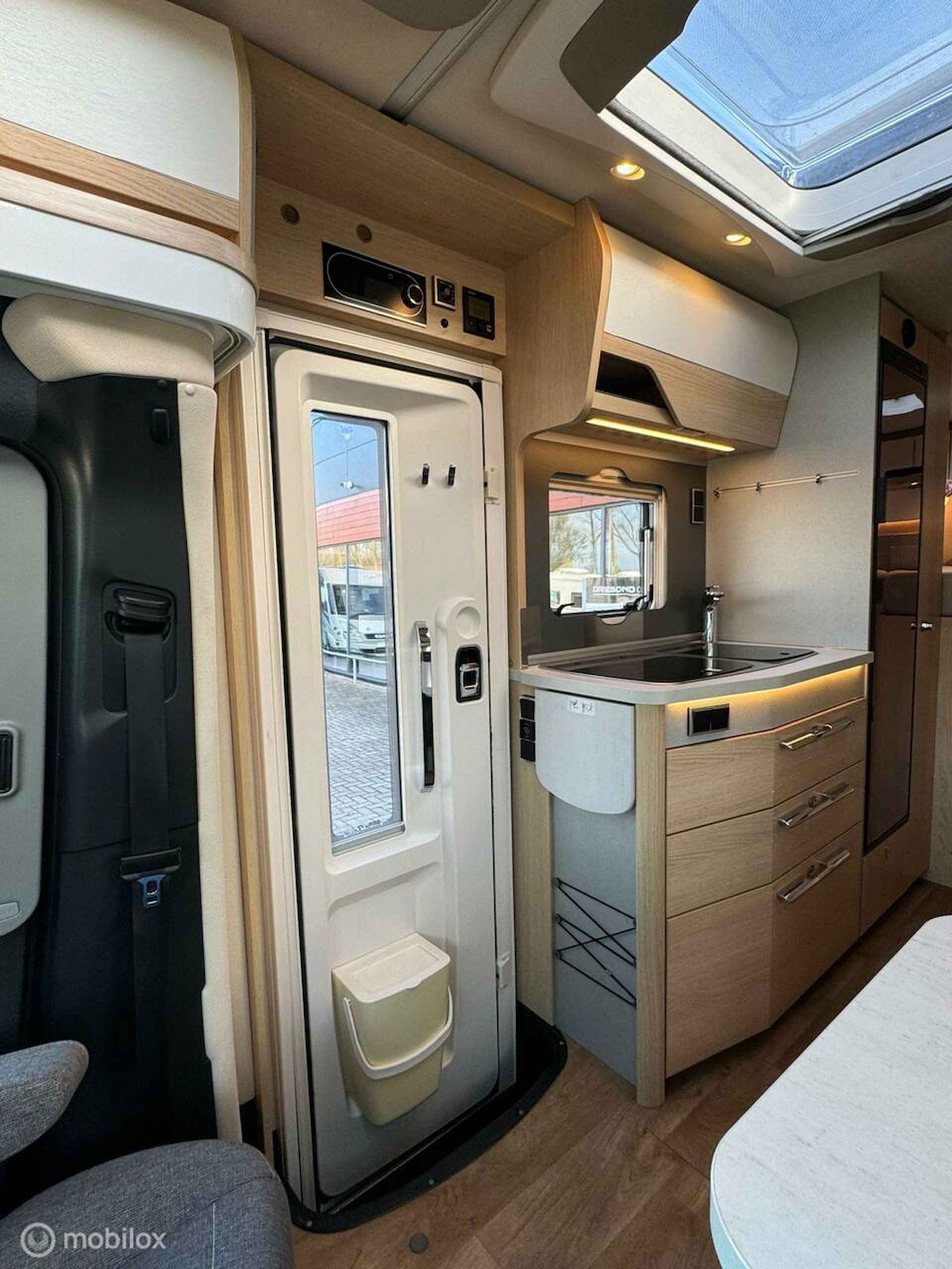 Hymer B580 MC 177PK Automaat Enkele Bedden 2X Airco Luifel - 21/32