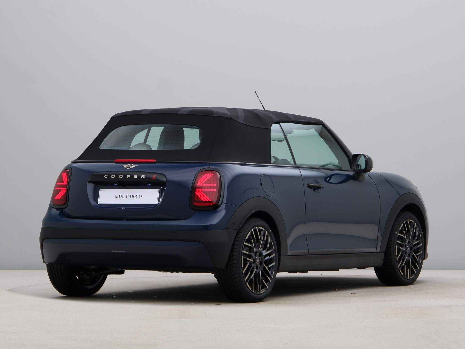 MINI Cooper Cabrio S Favoured Pakket XL PRIVATE LEASE EUR 895,- (48 mnd/10.000 km) - 14/33