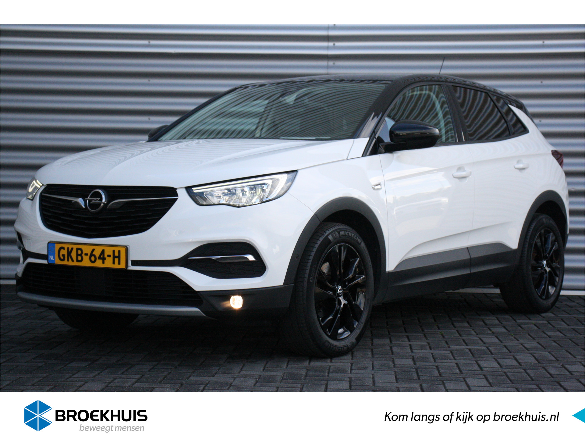 Opel Grandland X 1.2 TURBO 130PK ELEGANCE AUTOMAAT / NAVI / LEDER / CLIMA / LED / AGR / PDC / 18" LMV / CAMERA / WINTERPAKKET / NIEUWSTAAT !!