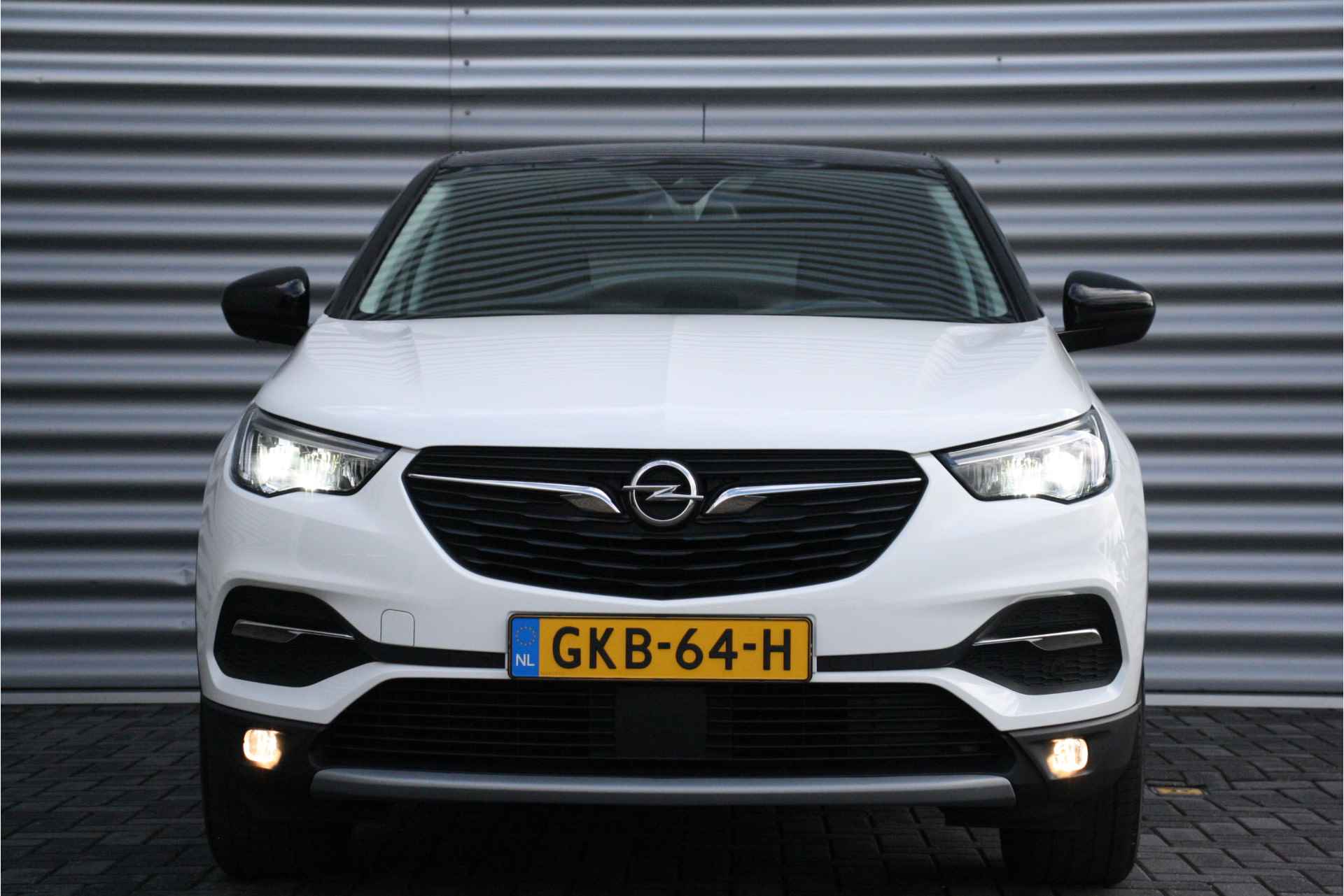 Opel Grandland X 1.2 TURBO 130PK ELEGANCE AUTOMAAT / NAVI / LEDER / CLIMA / LED / AGR / PDC / 18" LMV / CAMERA / WINTERPAKKET / NIEUWSTAAT !! - 5/39