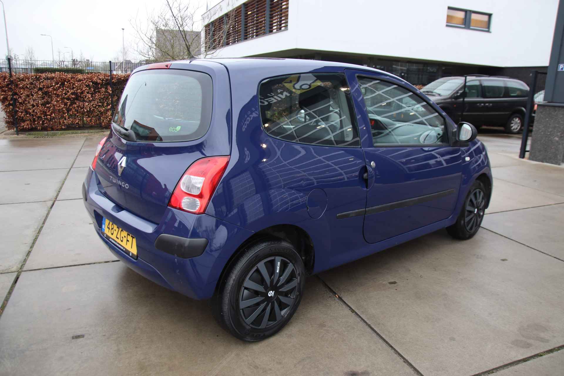 Renault Twingo 1.2 Sparco, Nieuwe APK, elek. pakket, NAP, 2e eig - 4/32