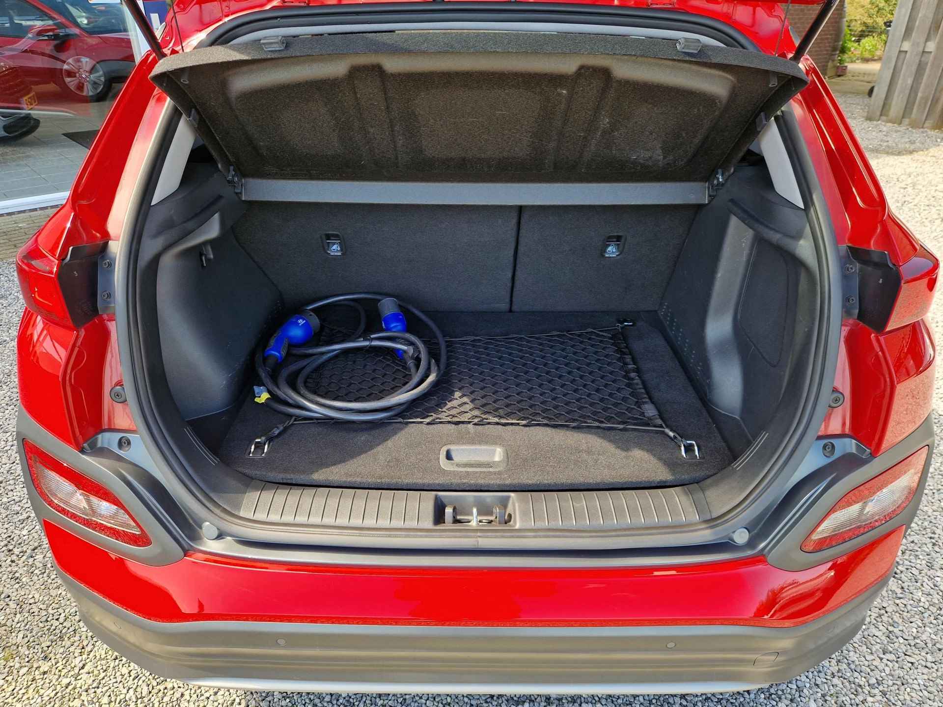 Hyundai Kona EV Premium 64 kWh NAVI | CRUISE | PDC V+A | NLauto - Rijklaarprijs !! - 9/39