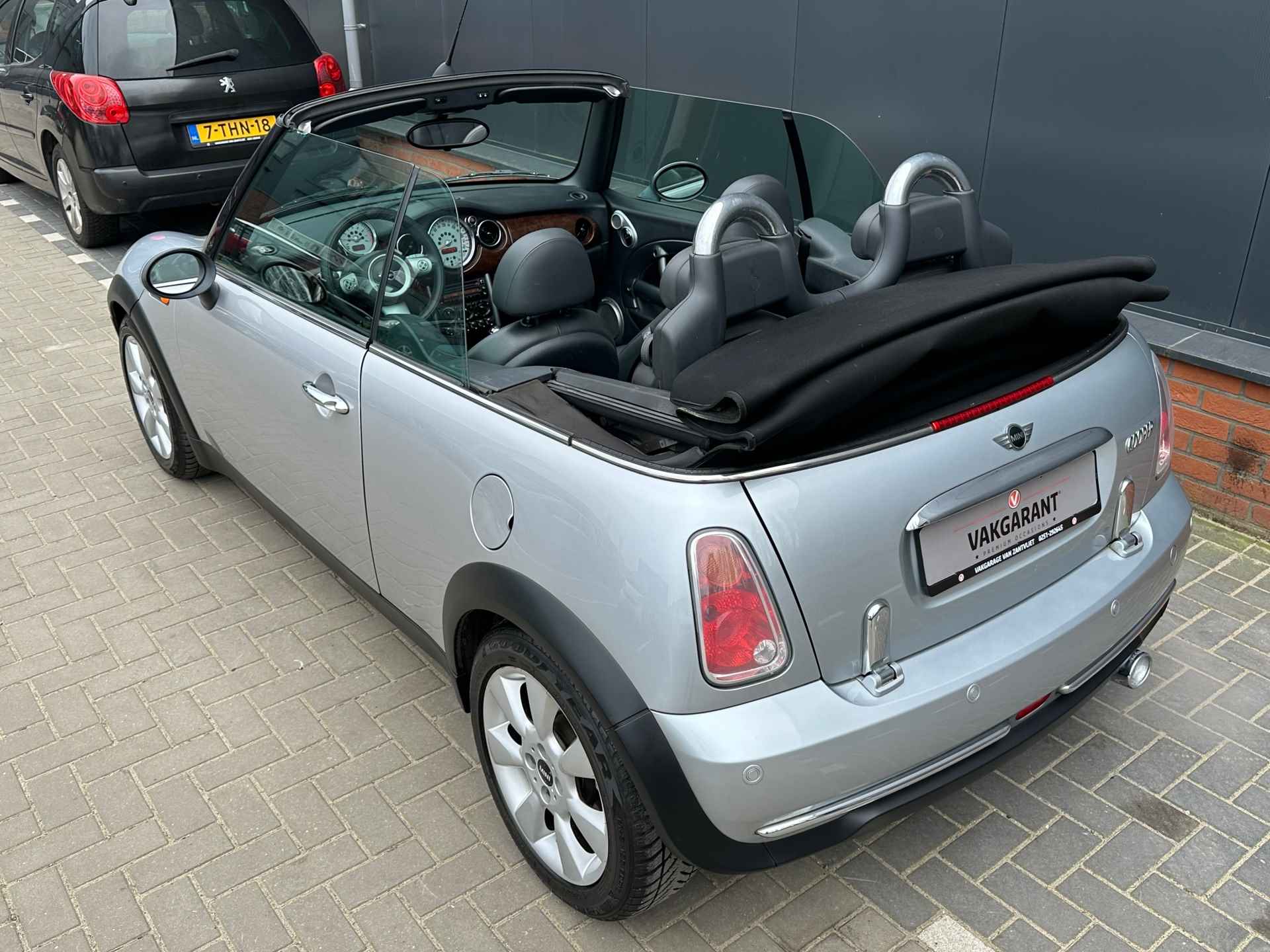 Mini Mini Cabrio 1.6 Cooper Chili (12 mnd BOVAG garantie) - 13/34