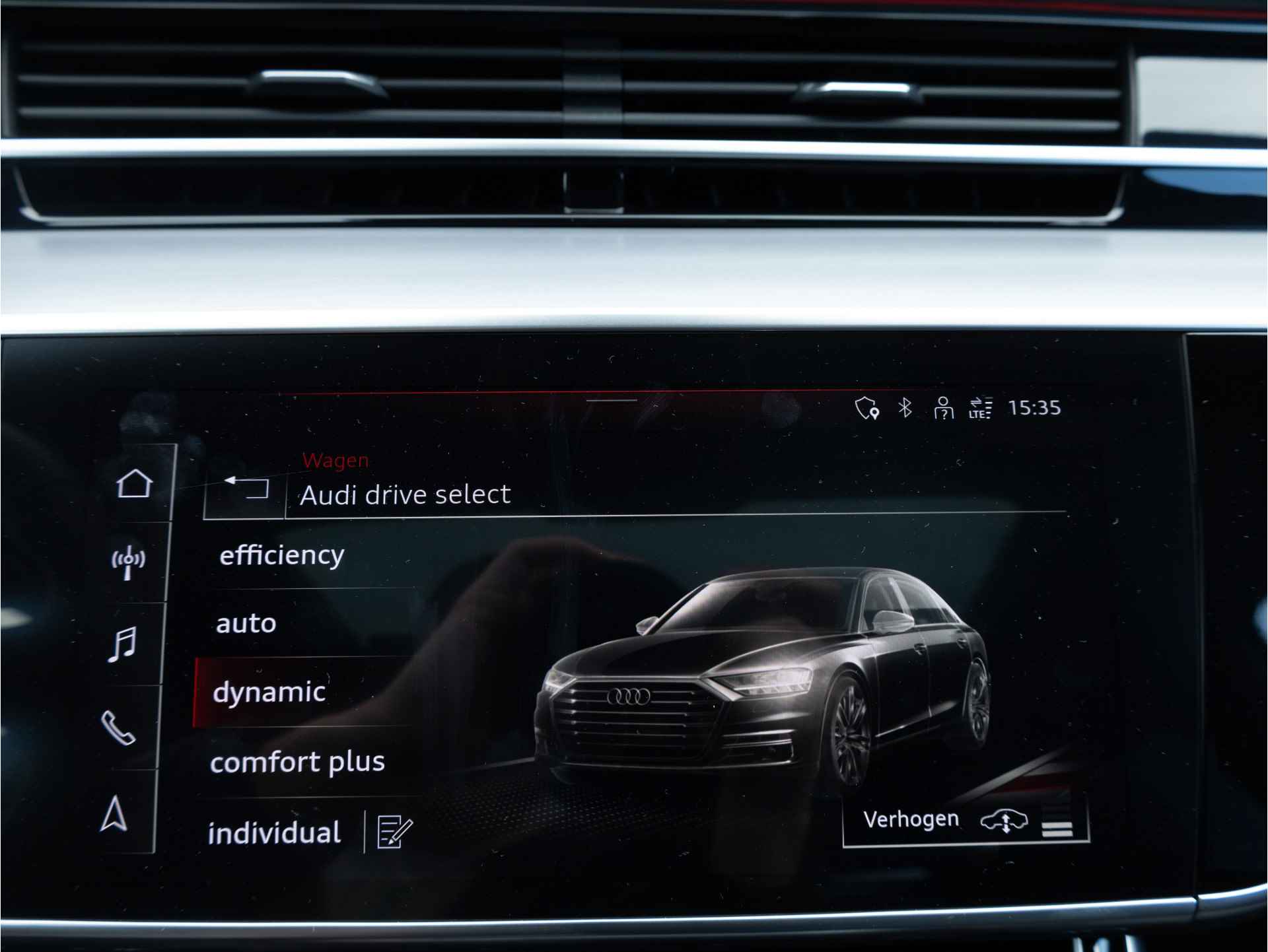 Audi S8 4.0 TFSI 571PK QUATTRO | B&O | Pano | TV | Vierwielsturing | Servo | Alcantara hemel | Head-up | Stoelventilatie-/massage v+a | Digital Matrix-LED - 63/108