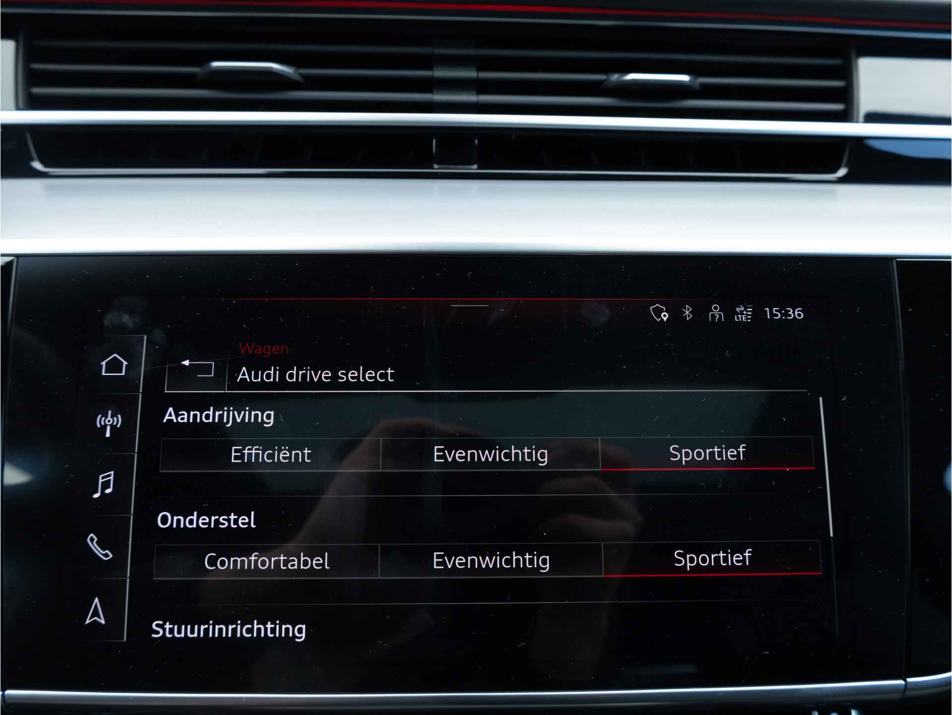 Audi S8 4.0 TFSI 571PK QUATTRO | B&O | Pano | TV | Vierwielsturing | Servo | Alcantara hemel | Head-up | Stoelventilatie-/massage v+a | Digital Matrix-LED - 66/108