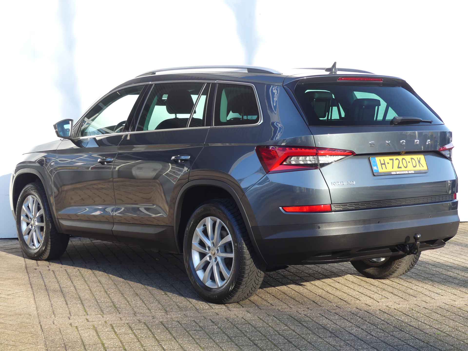 Škoda Kodiaq 1.5 TSI 150PK Business Edition 7p. DSG-7 | TREKHAAK | 7-ZITPLAATSEN | NAVI | APPLE CARPLAY/ANDROID AUTO | - 3/39