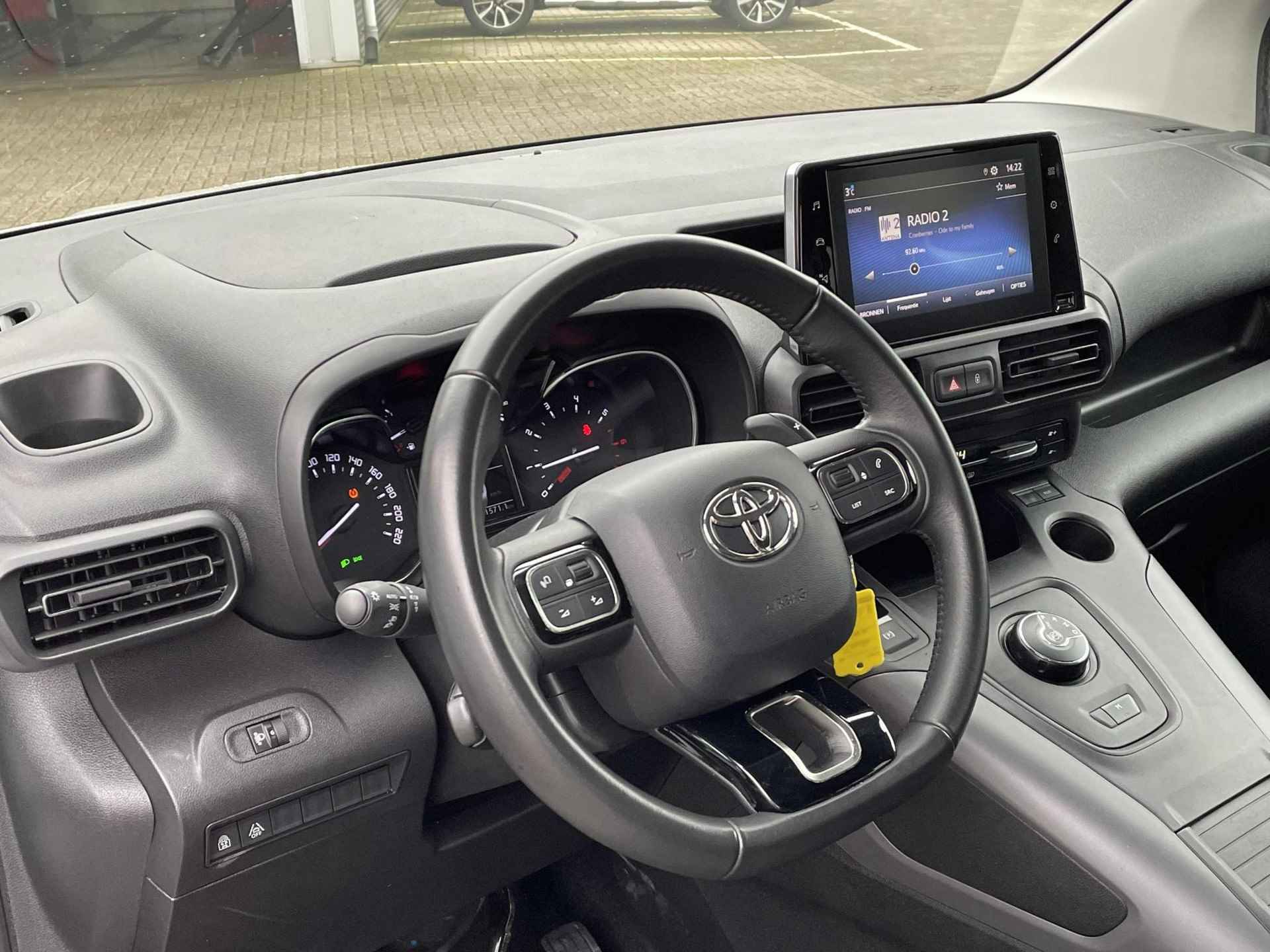 Toyota PROACE CITY Verso 1.2 Turbo Active Long **PARKEERSENSOREN/ AUTOMAAT/ APPLE CARPLAY** - 18/32