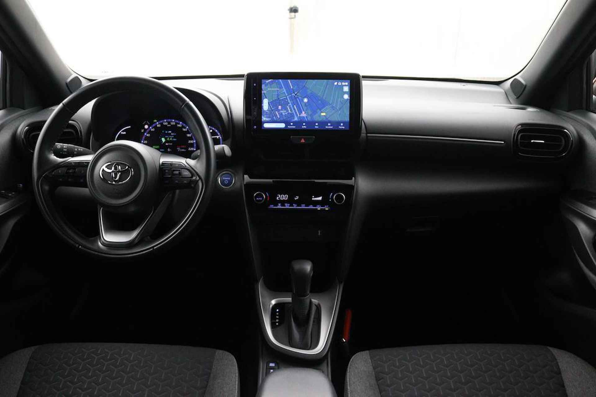 Toyota Yaris Cross 1.5 Hybrid First Edition | Origineel NL | Navigatie | Keyless Entry | - 12/44