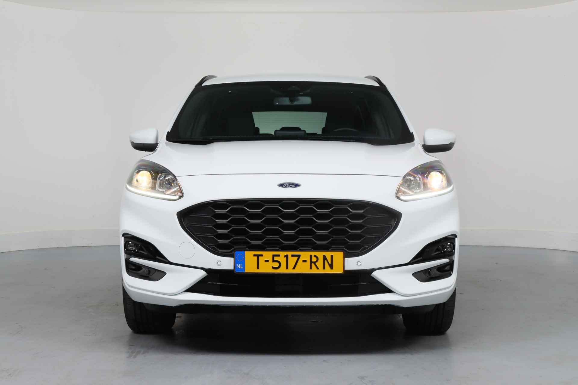 Ford Kuga 2.5 PHEV ST-Line | Navigatie | Camera | Keyless | Climate Control | Parkeersensoren V+A | Lichtmetalen Velgen | 1500 KG Trekverm - 3/35