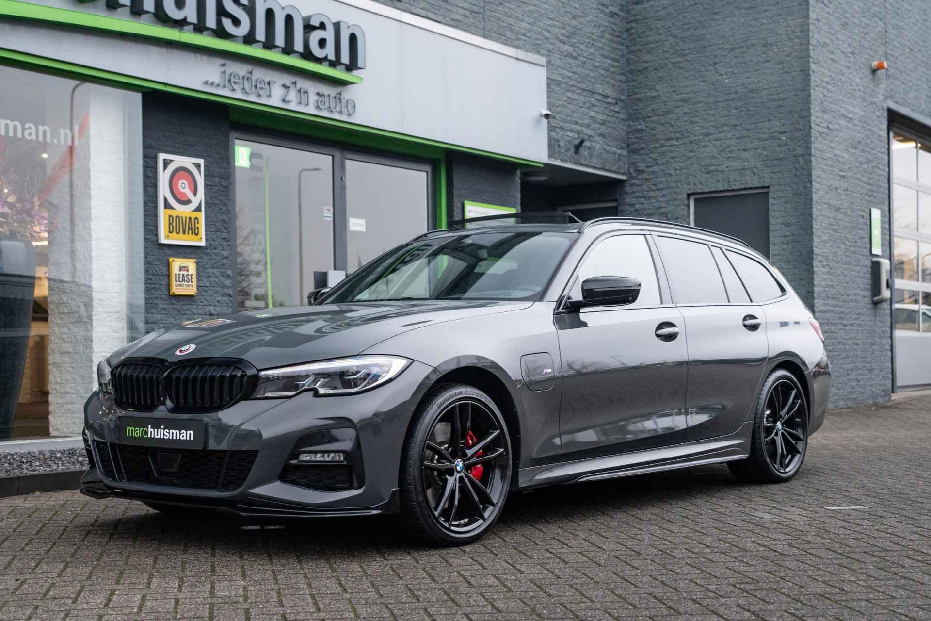 BMW 3-serie Touring 330e xDrive High Executive / M-SPORT / PANODAK / INNOVATION - 34/67