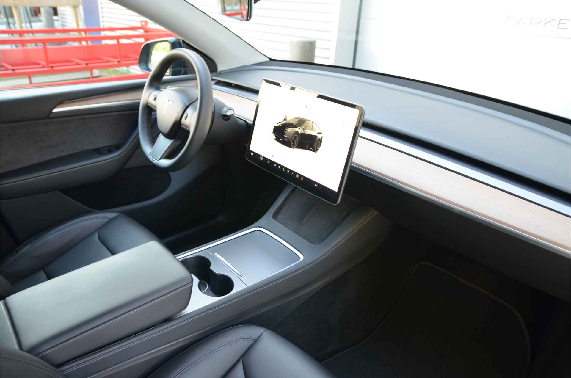 Tesla Model Y Performance AWD 75 kWh Trekhaak (twv 1.350,-), PDC, Enhanced AutoPilot (twv 3.800,-) - 11/34