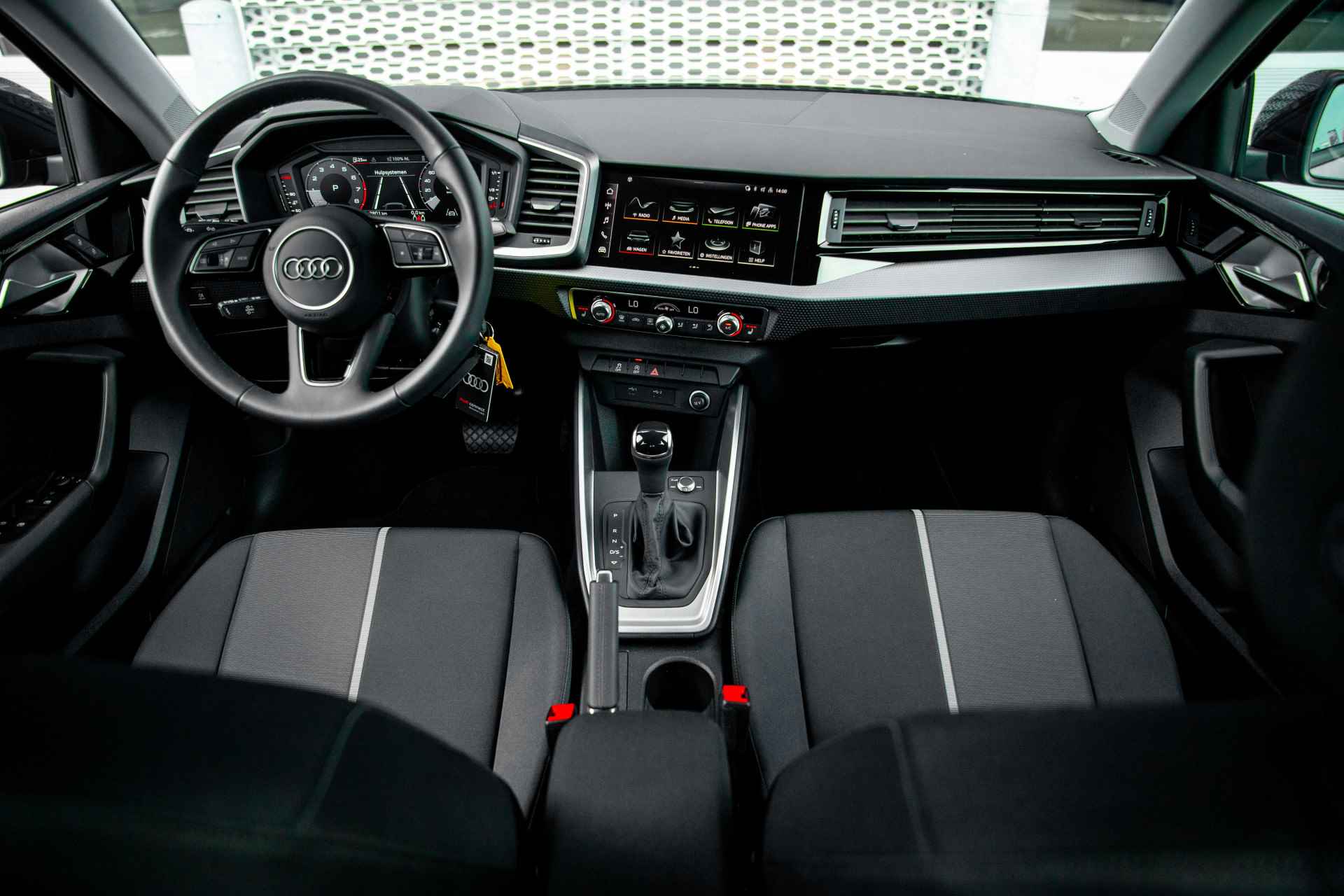 Audi A1 Sportback 25 TFSI 95pk Pro Line | Climate Control | Stoelverwarming | - 9/42