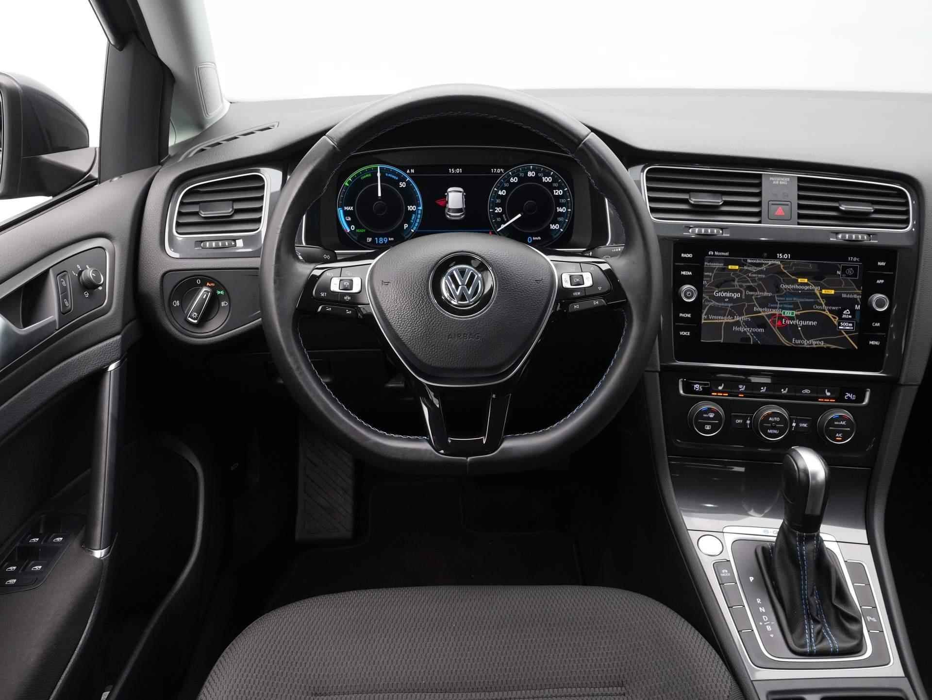 Volkswagen e-Golf E-DITION / Digital Cockpit / Keyless / Adap. Cruise / Camera - 13/40