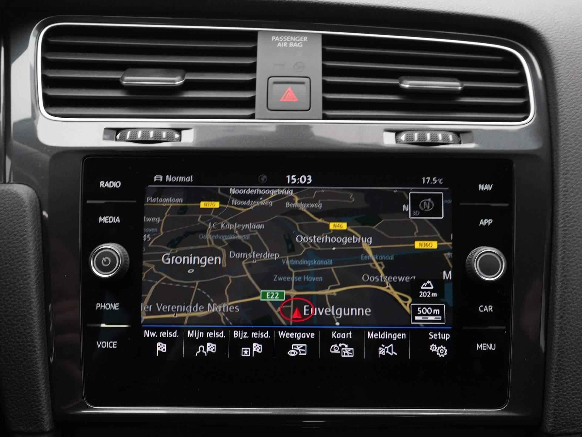 Volkswagen e-Golf E-DITION / Digital Cockpit / Keyless / Adap. Cruise / Camera - 18/40