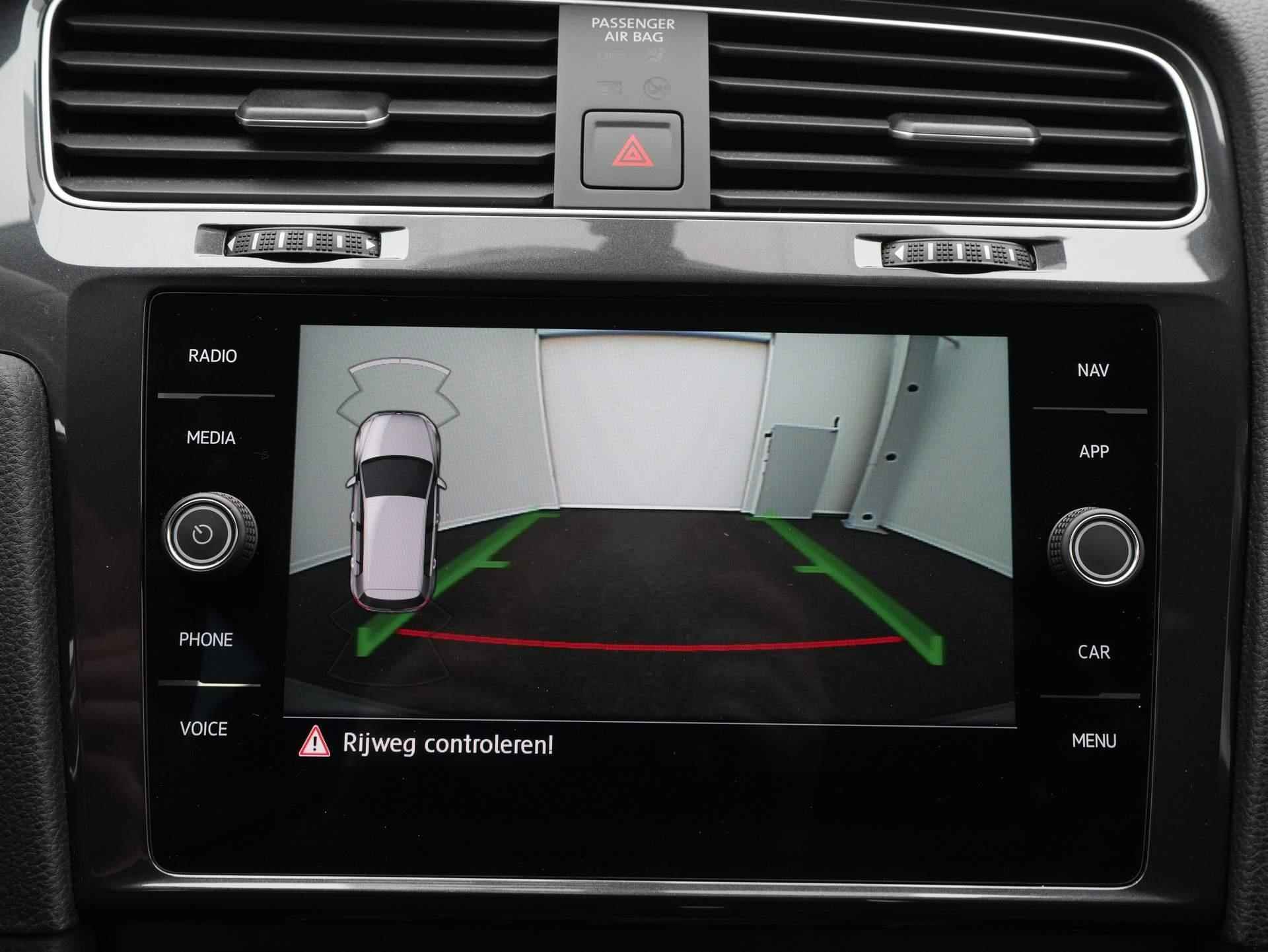 Volkswagen e-Golf E-DITION / Digital Cockpit / Keyless / Adap. Cruise / Camera - 21/40