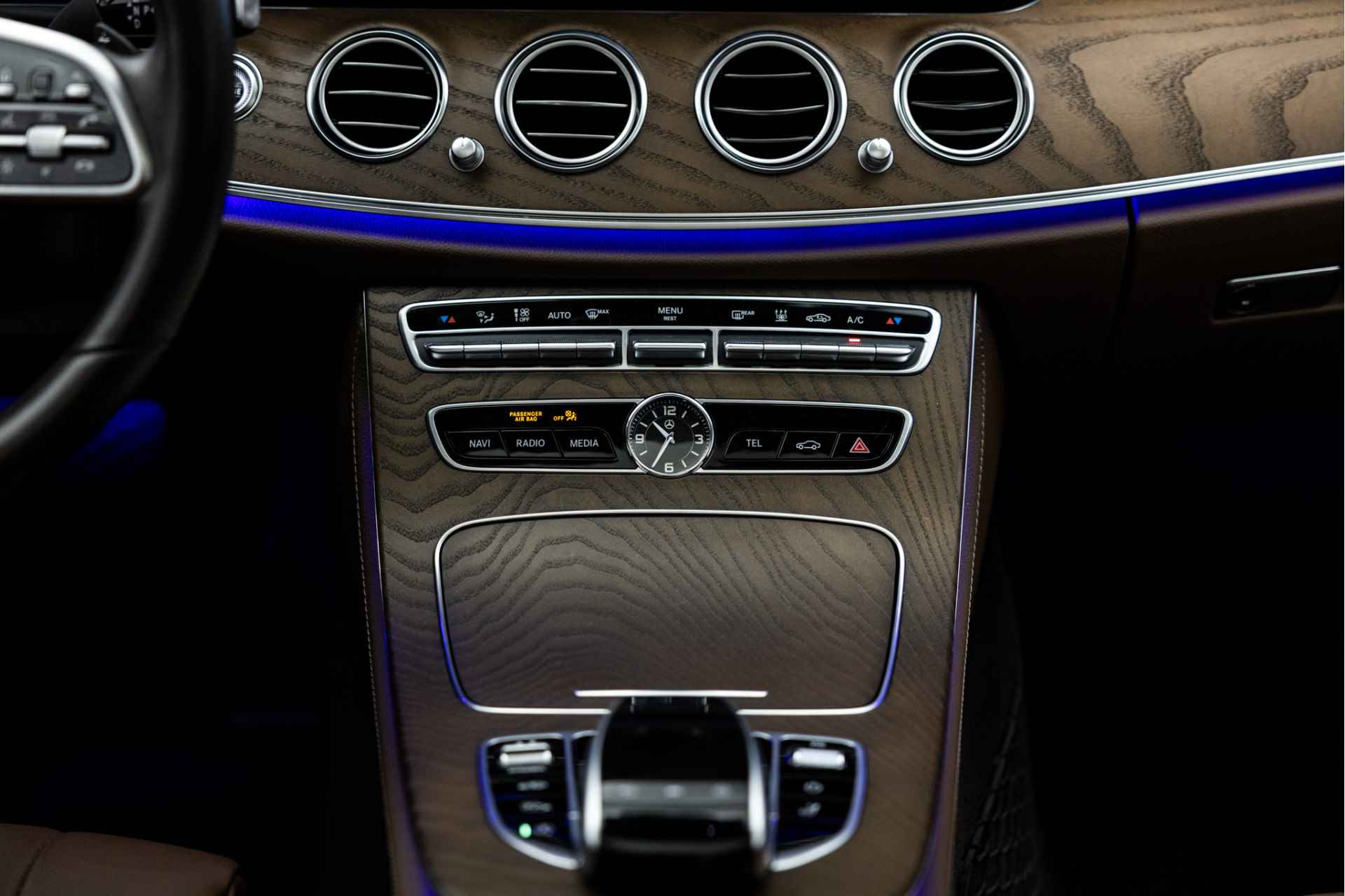 Mercedes-Benz E-Klasse Estate 400 d 4Matic | Exclusive | Pano | 20" AMG | Distronic+ | Burmester - 17/51