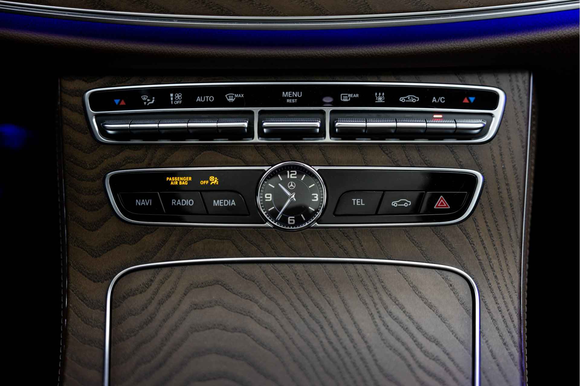 Mercedes-Benz E-Klasse Estate 400 d 4Matic | Exclusive | Pano | 20" AMG | Distronic+ | Burmester - 31/51