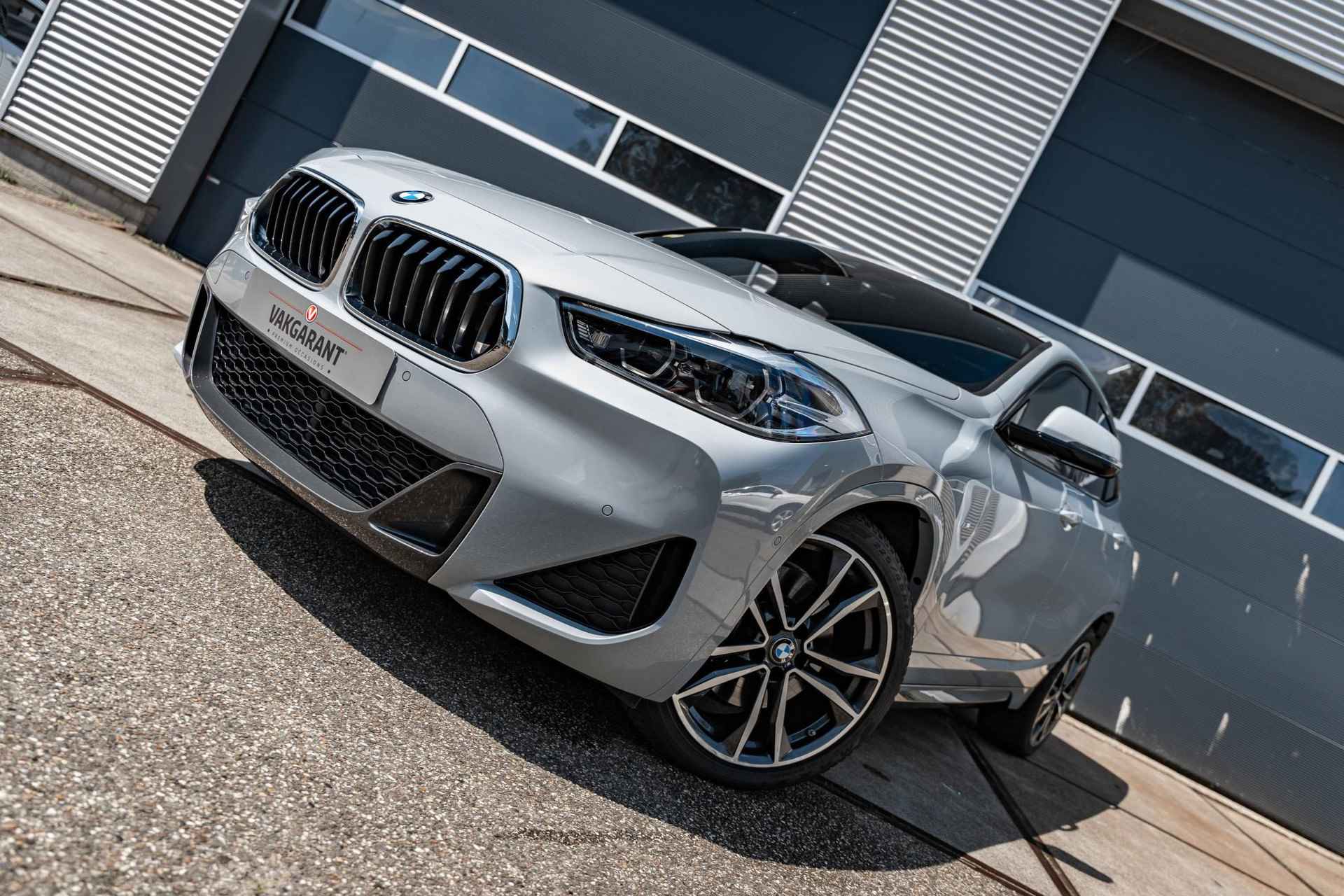 BMW X2 xDrive20i High Executive | M-Sport | Pano | Stoelverw. | Cruise Control | Navi - 17/47