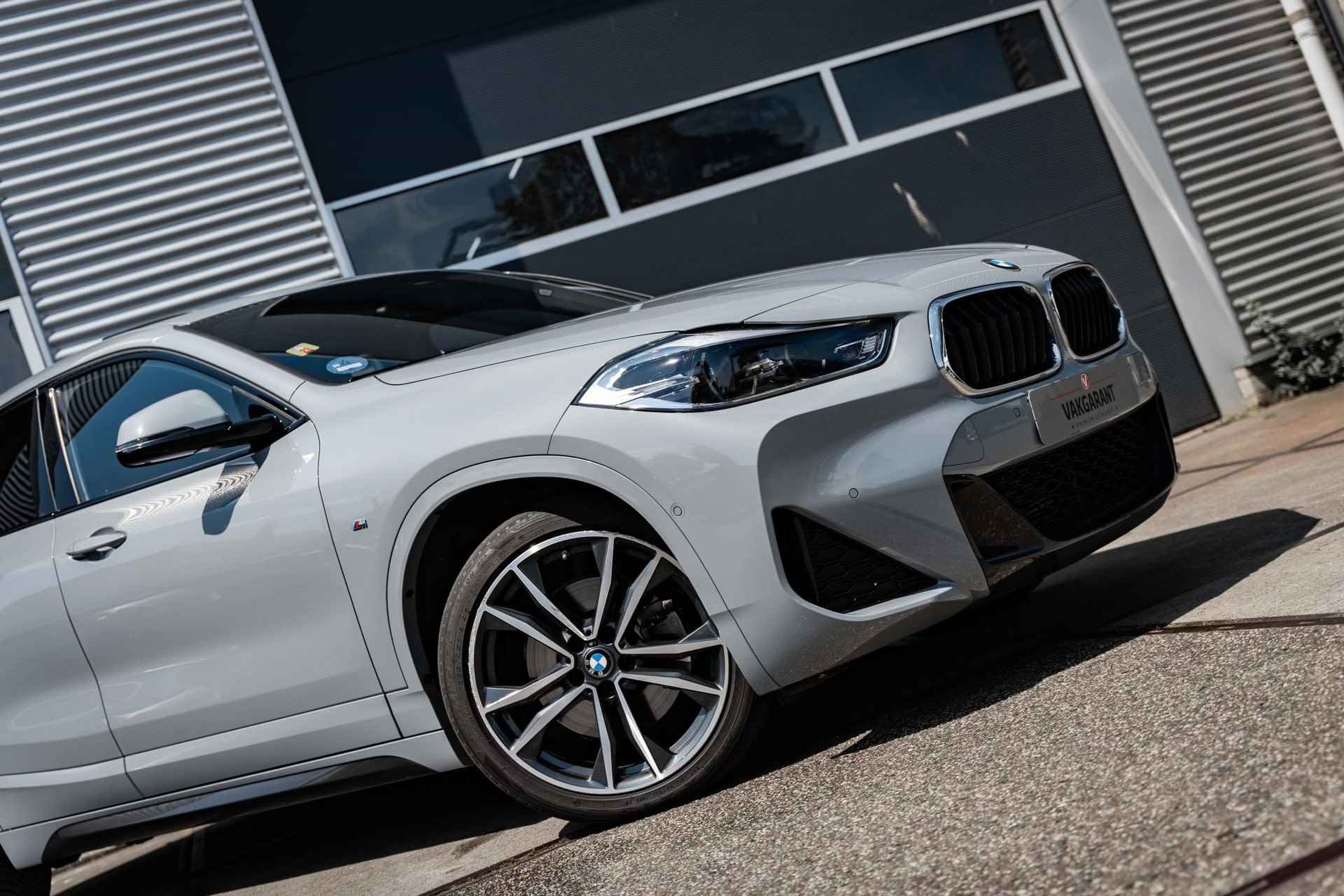 BMW X2 xDrive20i High Executive | M-Sport | Pano | Stoelverw. | Cruise Control | Navi - 19/47