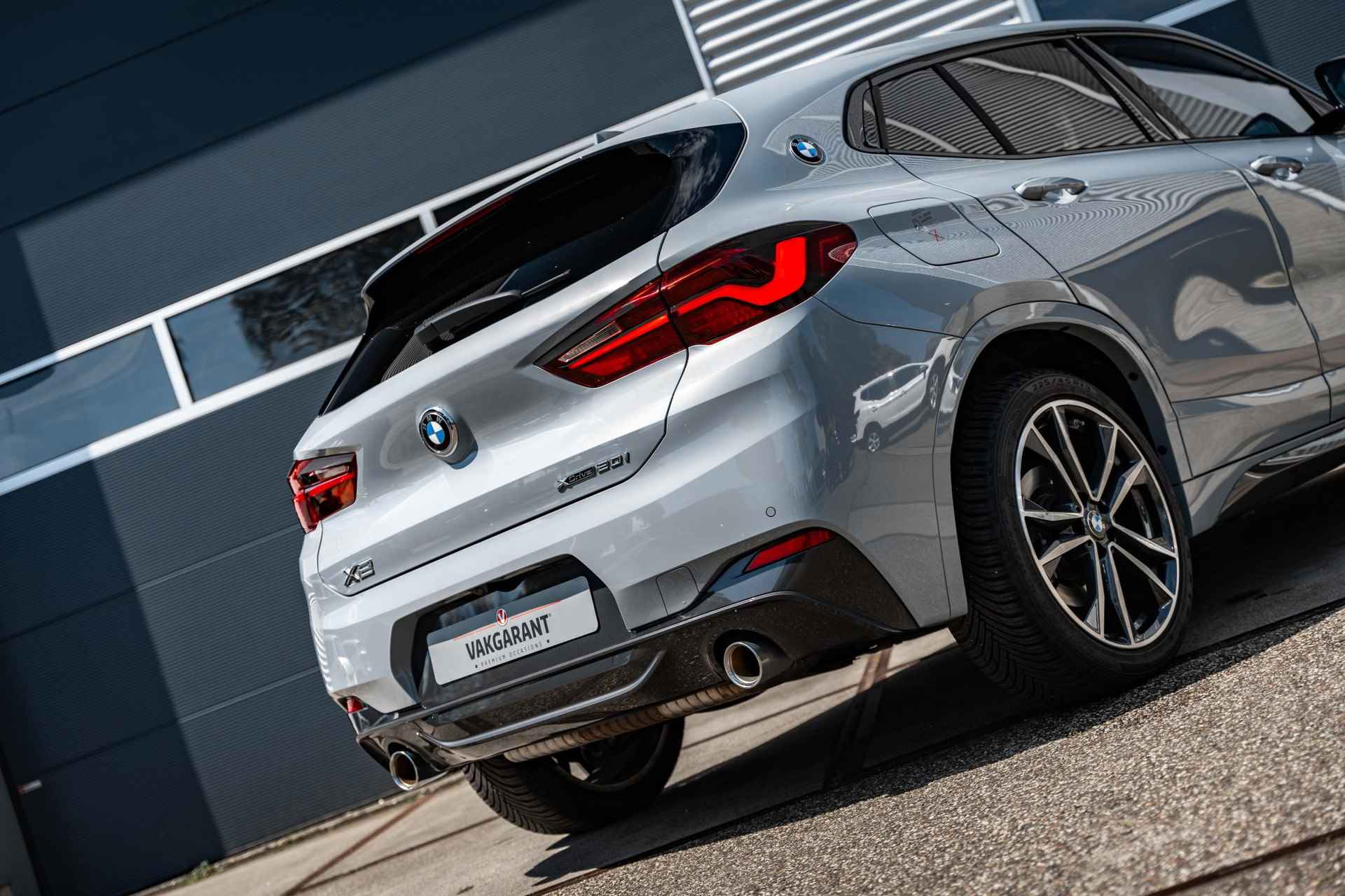 BMW X2 xDrive20i High Executive | M-Sport | Pano | Stoelverw. | Cruise Control | Navi - 20/47