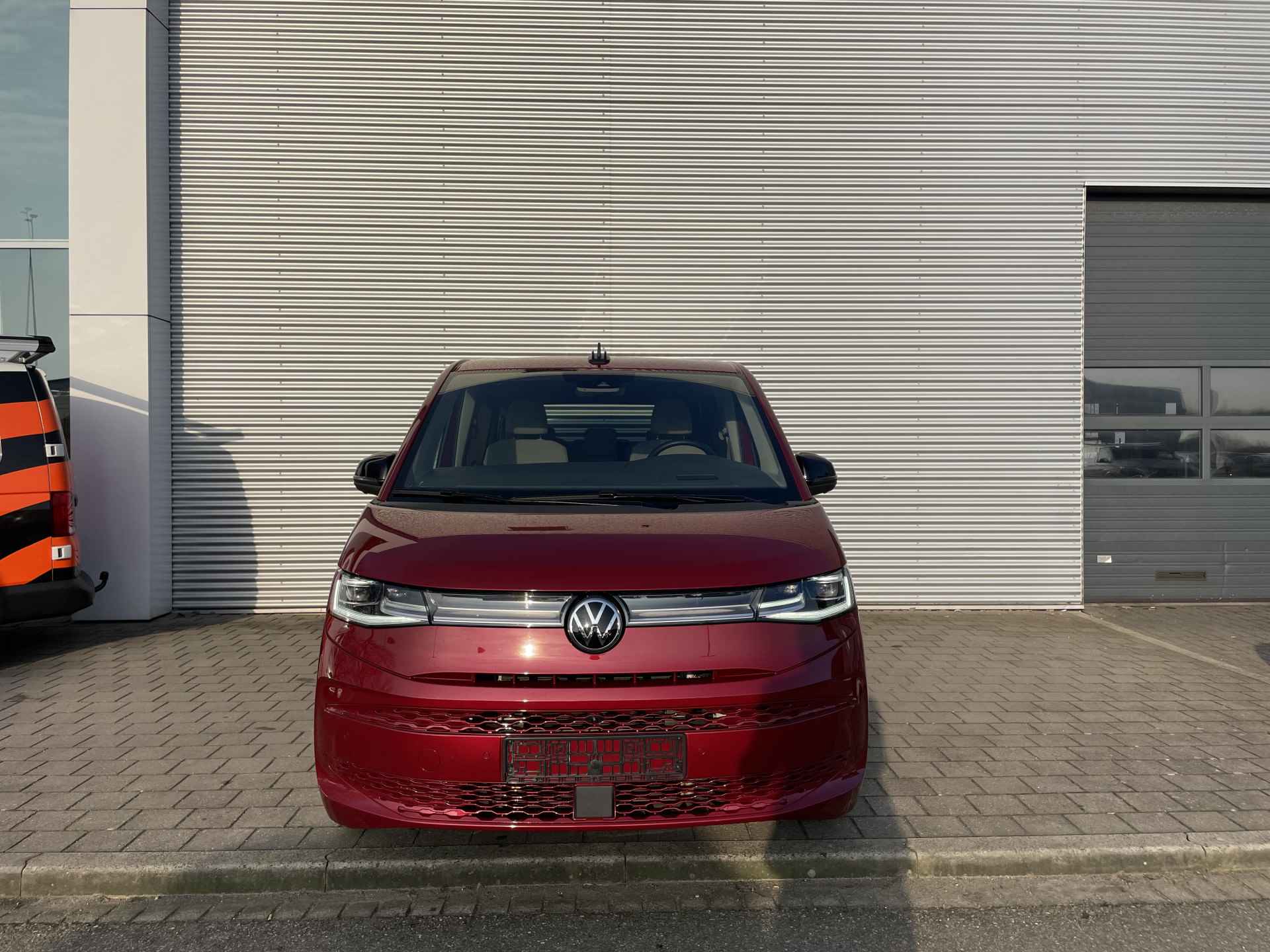 Volkswagen Multivan 1.4 eHybid L1 218PK DSG | Head up display | Camera 360 | Panaromadak - 8/17