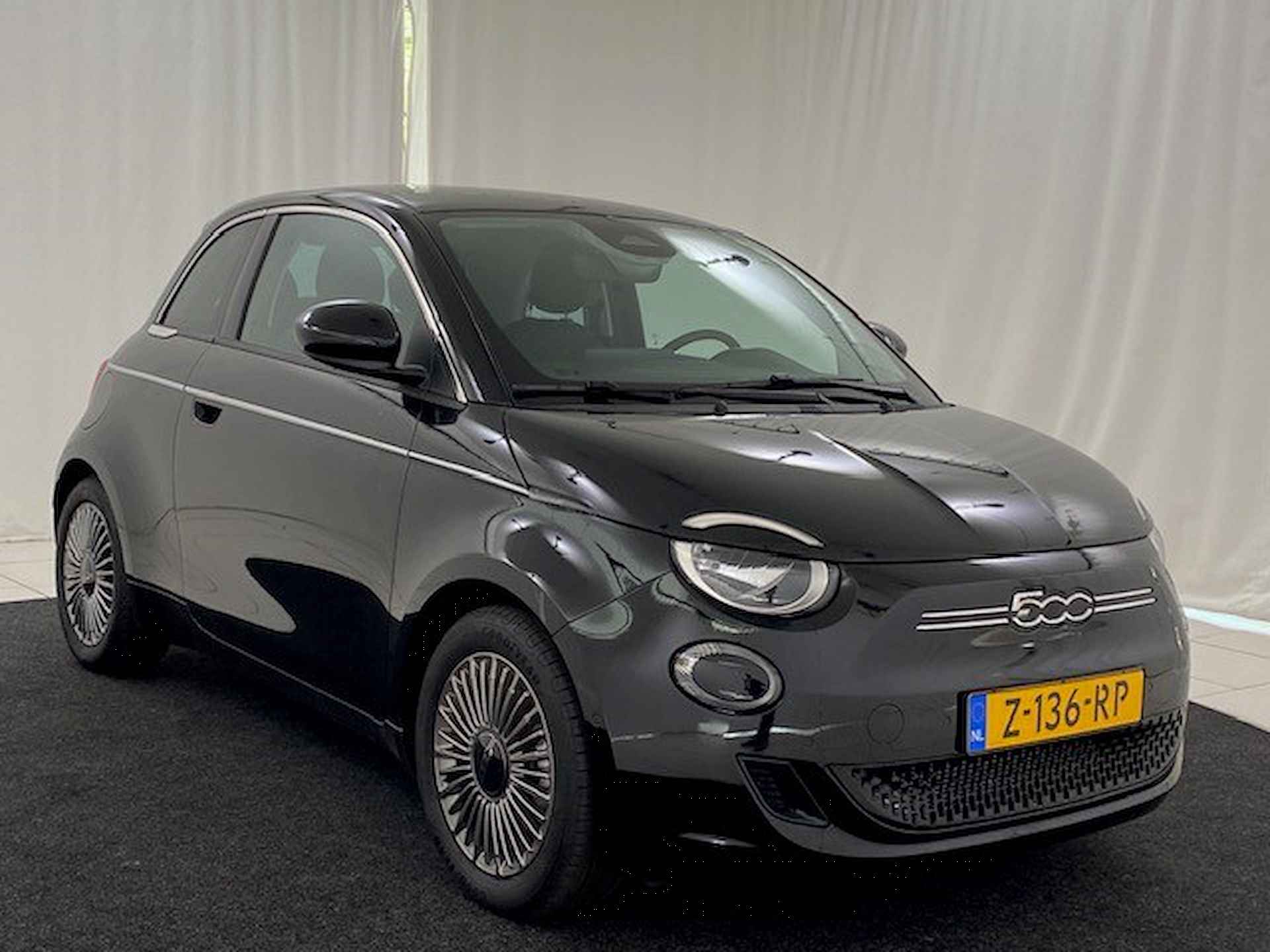 Fiat 500 42kWh 118pk Aut - 3/22