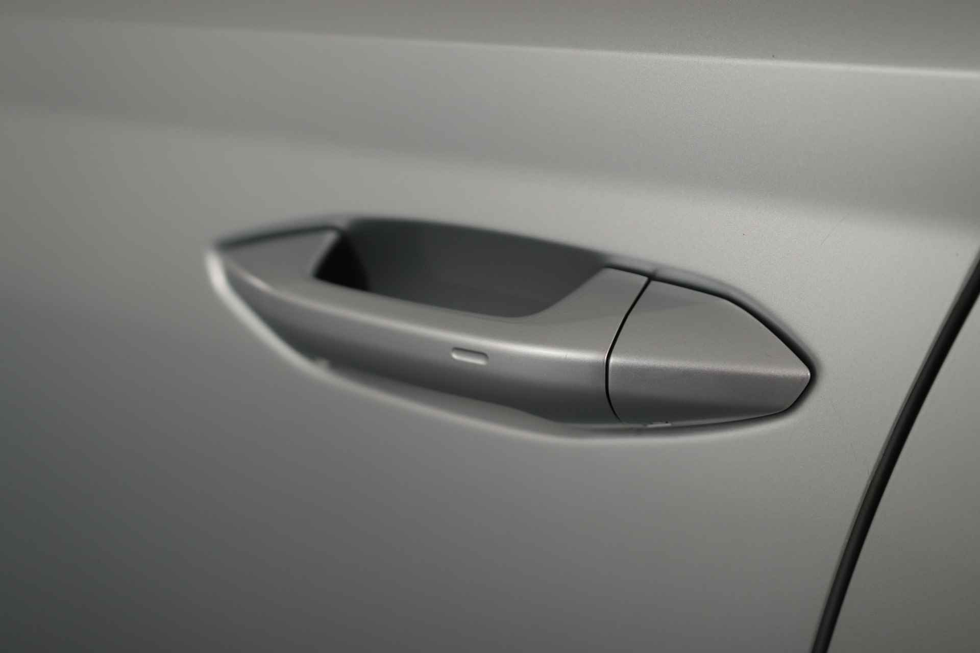 Škoda Octavia Combi 1.0 e-TSI Sport Business | Trekhaak | Leder | Stoelverwarming | Adaptive Cruise | Virtual Cockpit | Parkeersensoren V+A - 35/47
