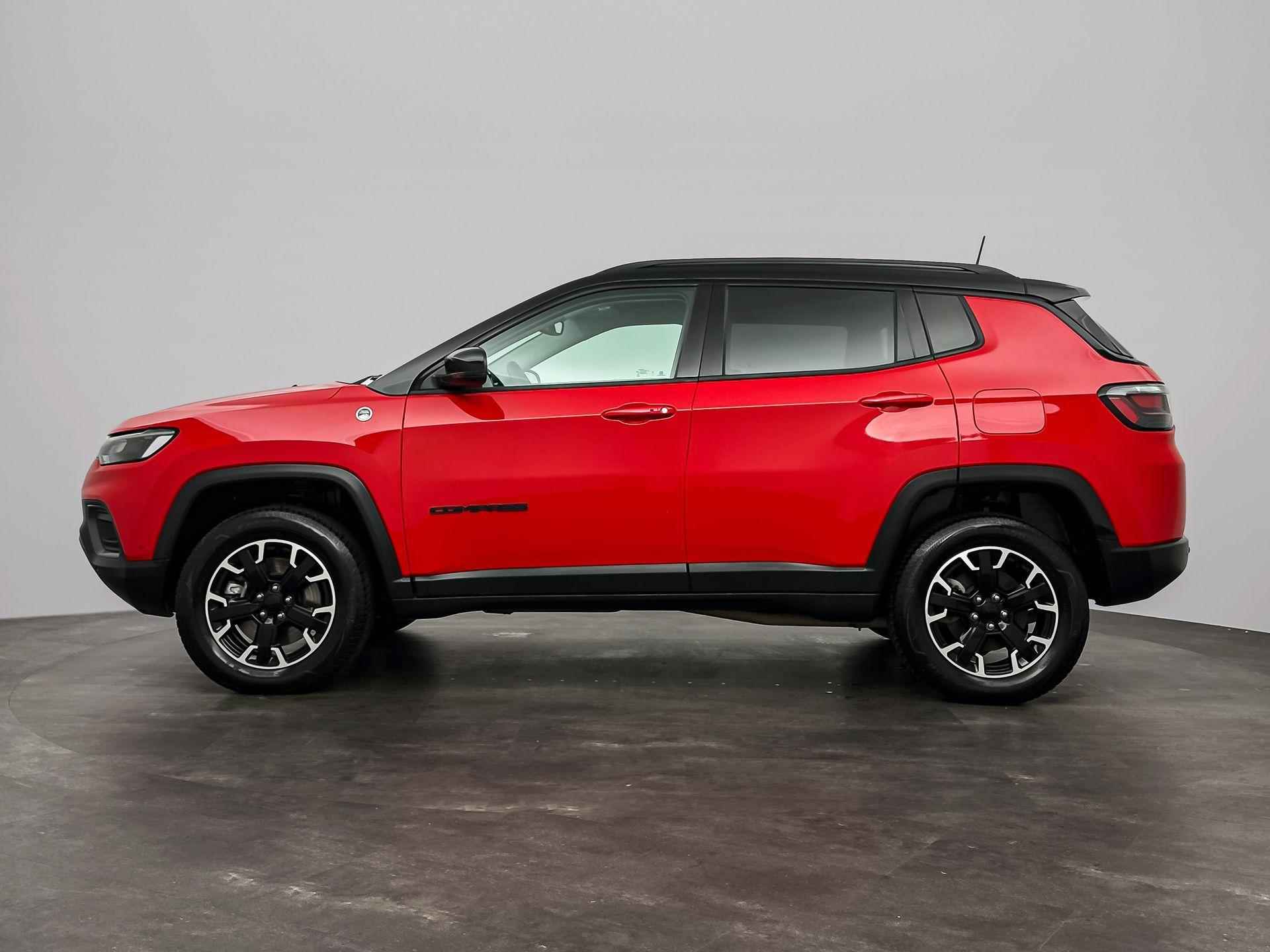 Jeep Compass 4xe 240 Plug-in Hybrid Trailhawk | Navigatiesysteem | Achteruitrijcamera | Climate Control | LED | Lichtmetalen Velgen | - 9/25