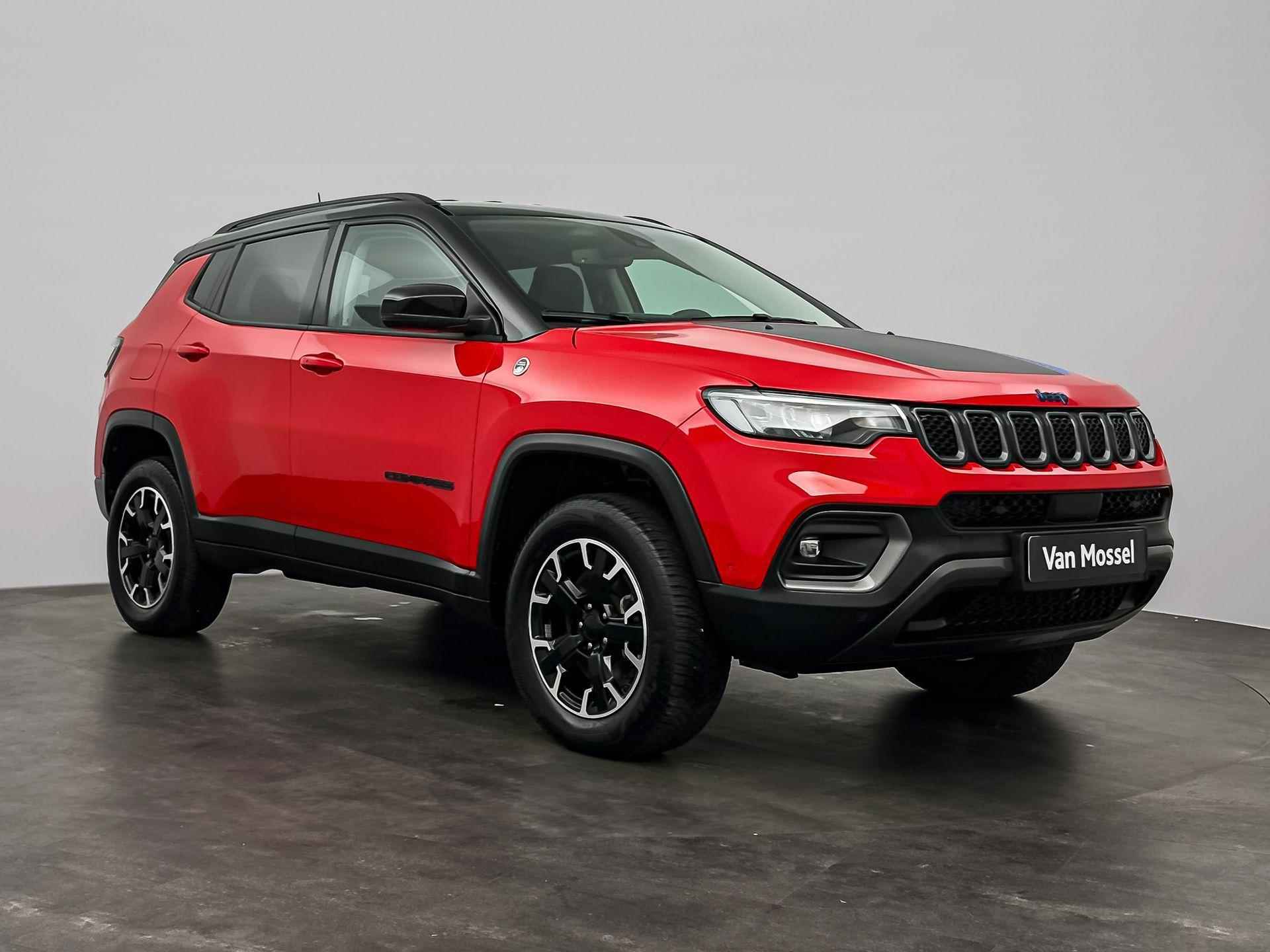 Jeep Compass 4xe 240pk Plug-in Hybrid Trailhawk | Navigatie | Achteruitrijcamera | Parkeersensoren | Half Leder | Climate Control | LED | Lichtmetalen Velgen | - 5/25