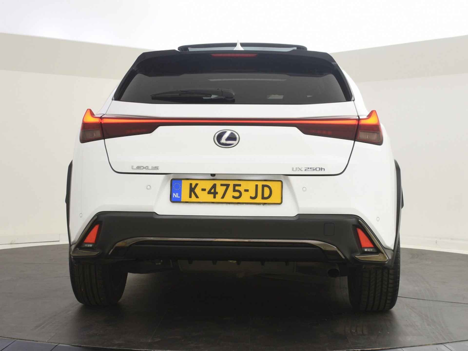 Lexus UX 250h F Sport Line | Schuifdak | PDC V+A | BLS - 9/35