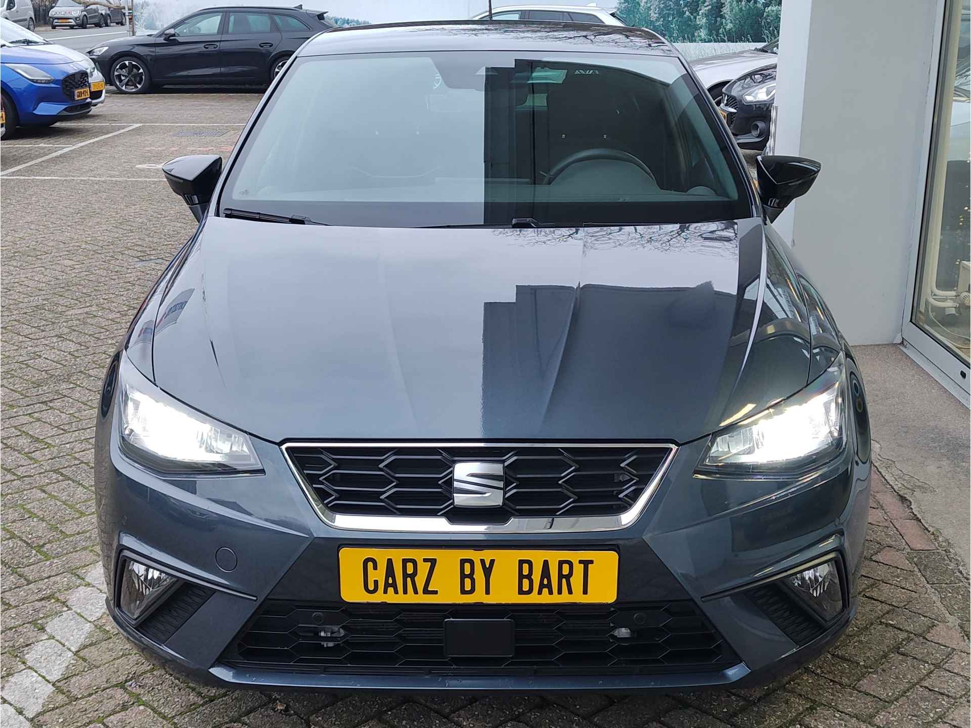 SEAT Ibiza 1.0 EcoTSI FR BUSINESS CONNECT DSG Full Link | Keyless | Camera | Adaptive Cruise - 9/38