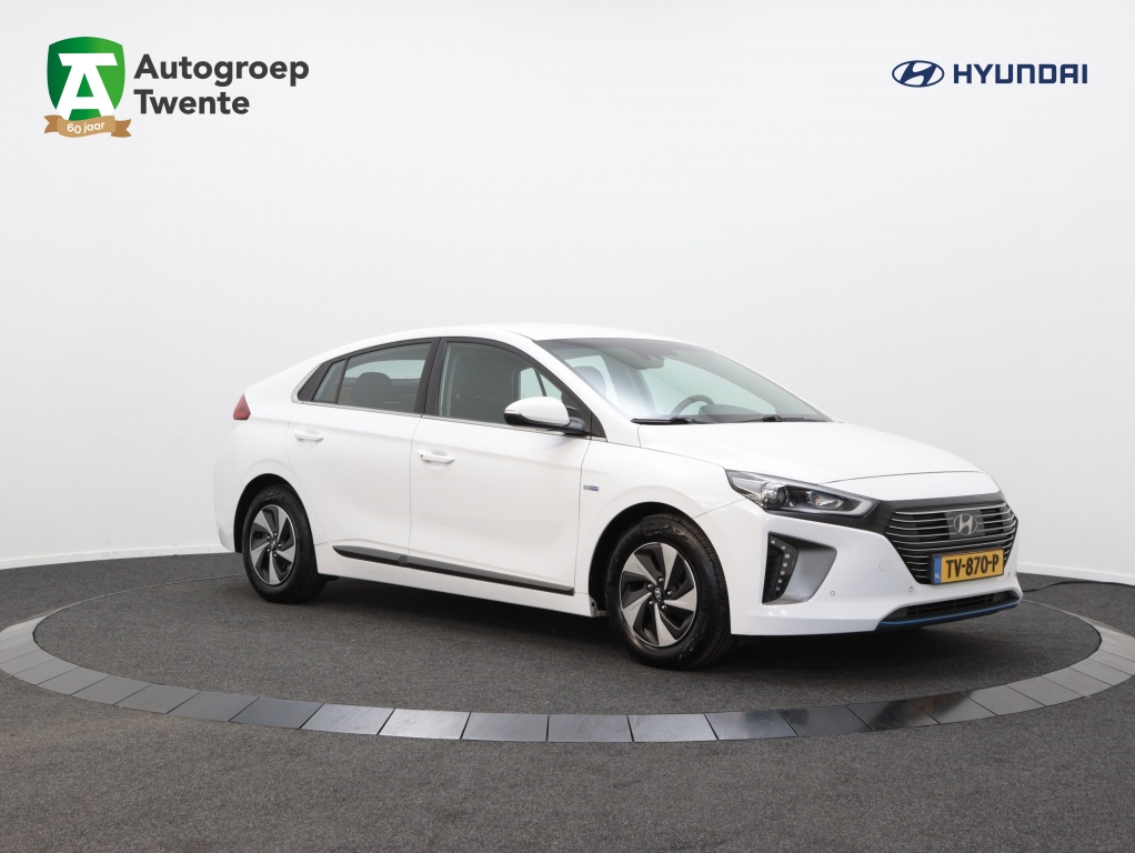 Hyundai IONIQ 1.6 GDi Comfort | Carplay | DAB | Navigatie | Auto Airco | Cruis