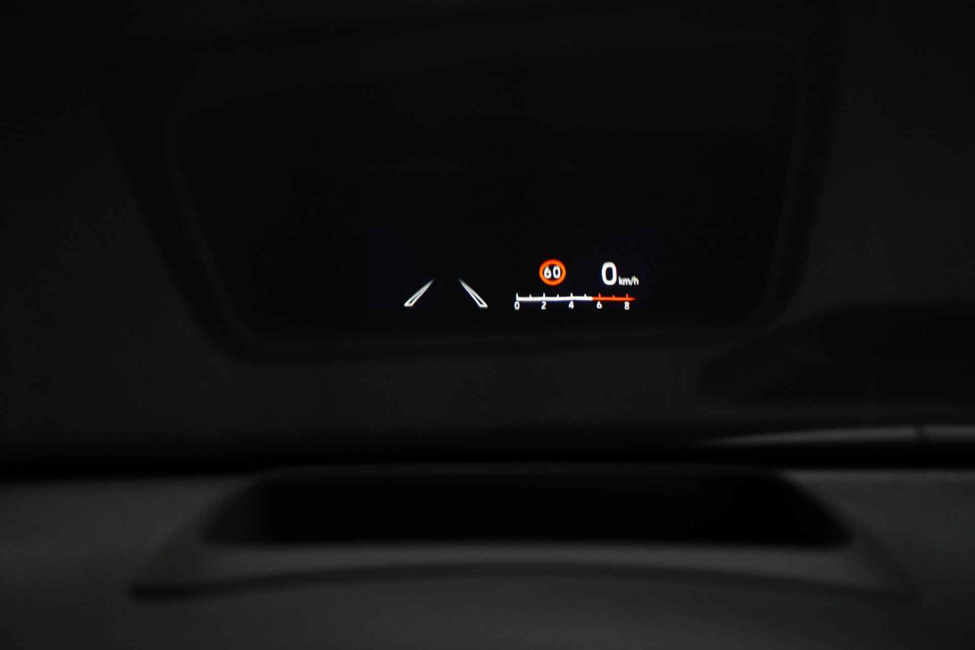 Toyota Yaris 1.5 Hybrid Dynamic | Navigatie | Headup display | Stuur/stoel verwarming | Camera | Draadloos laden | - 28/29