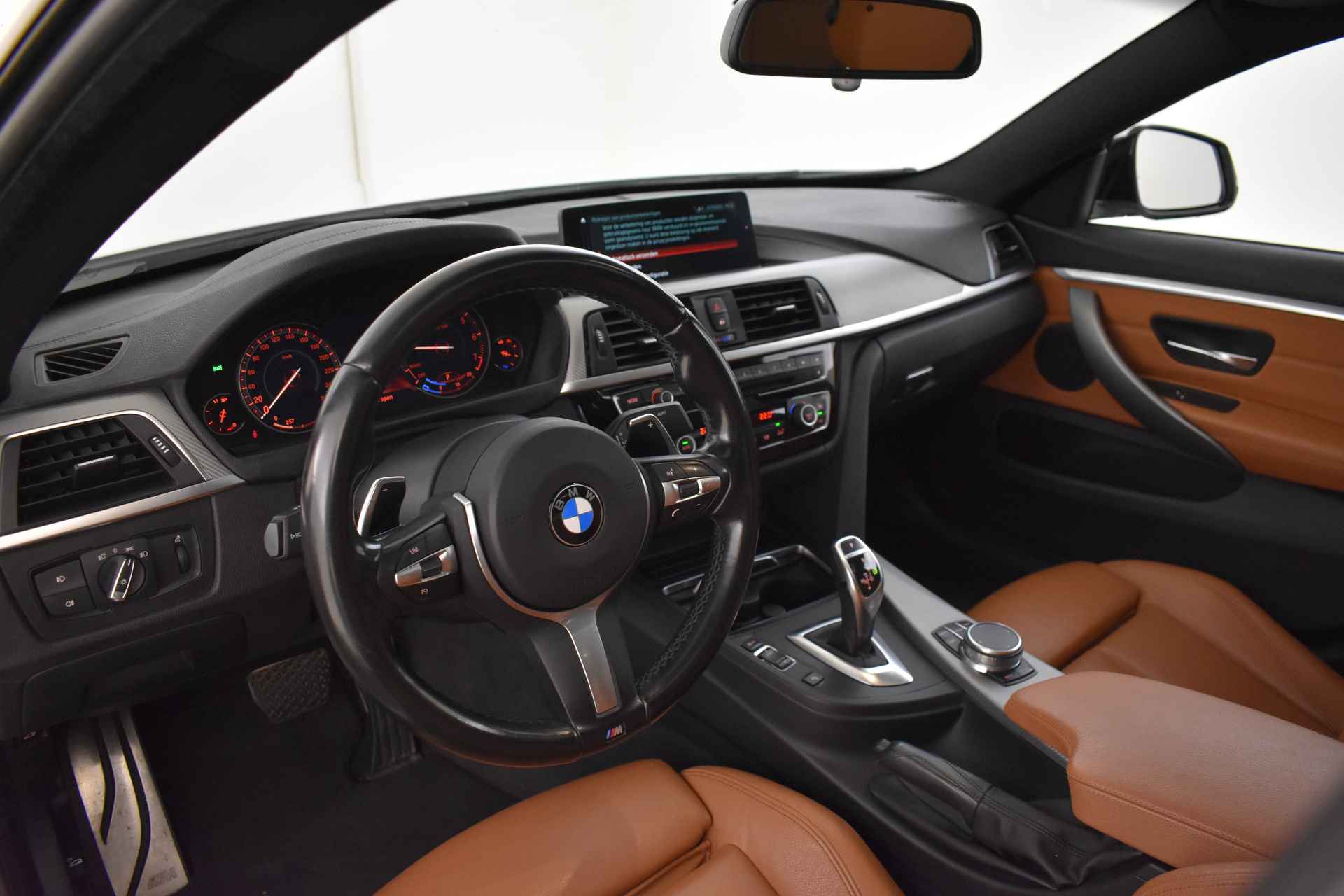 BMW 4 Serie Gran Coupé 420i High Executive M Sport Automaat / Schuif-kanteldak / Achteruitrijcamera / Sportstoelen / LED / M Sportonderstel / Comfort Access / Park Assistant / Leder - 12/59