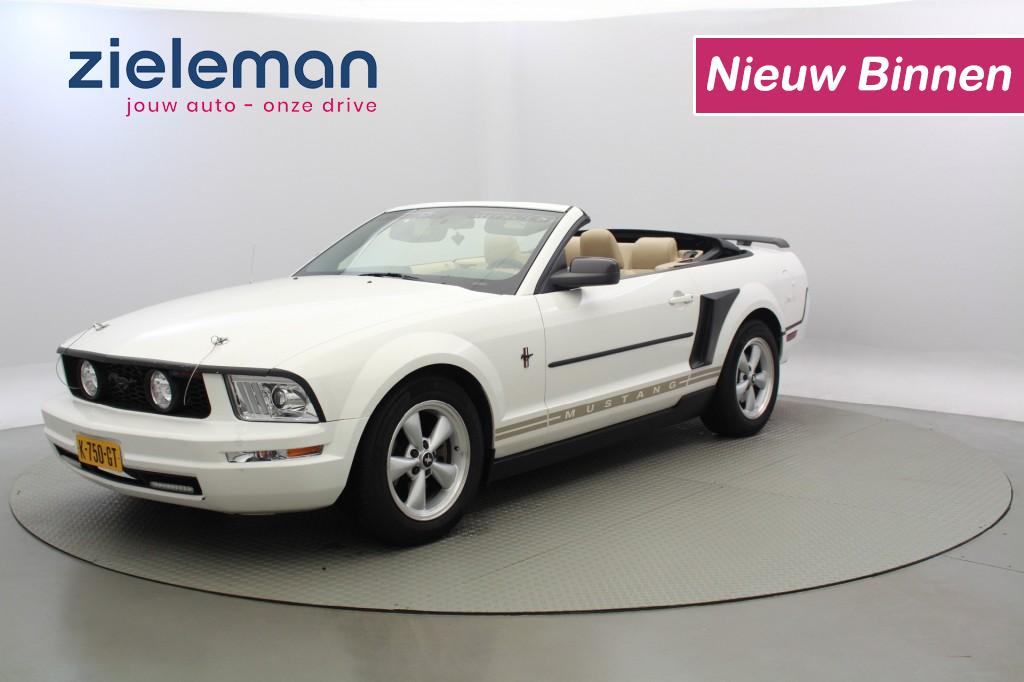 FORD Mustang 4.0 V6 Convertible Cabriolet Automaat - Leer