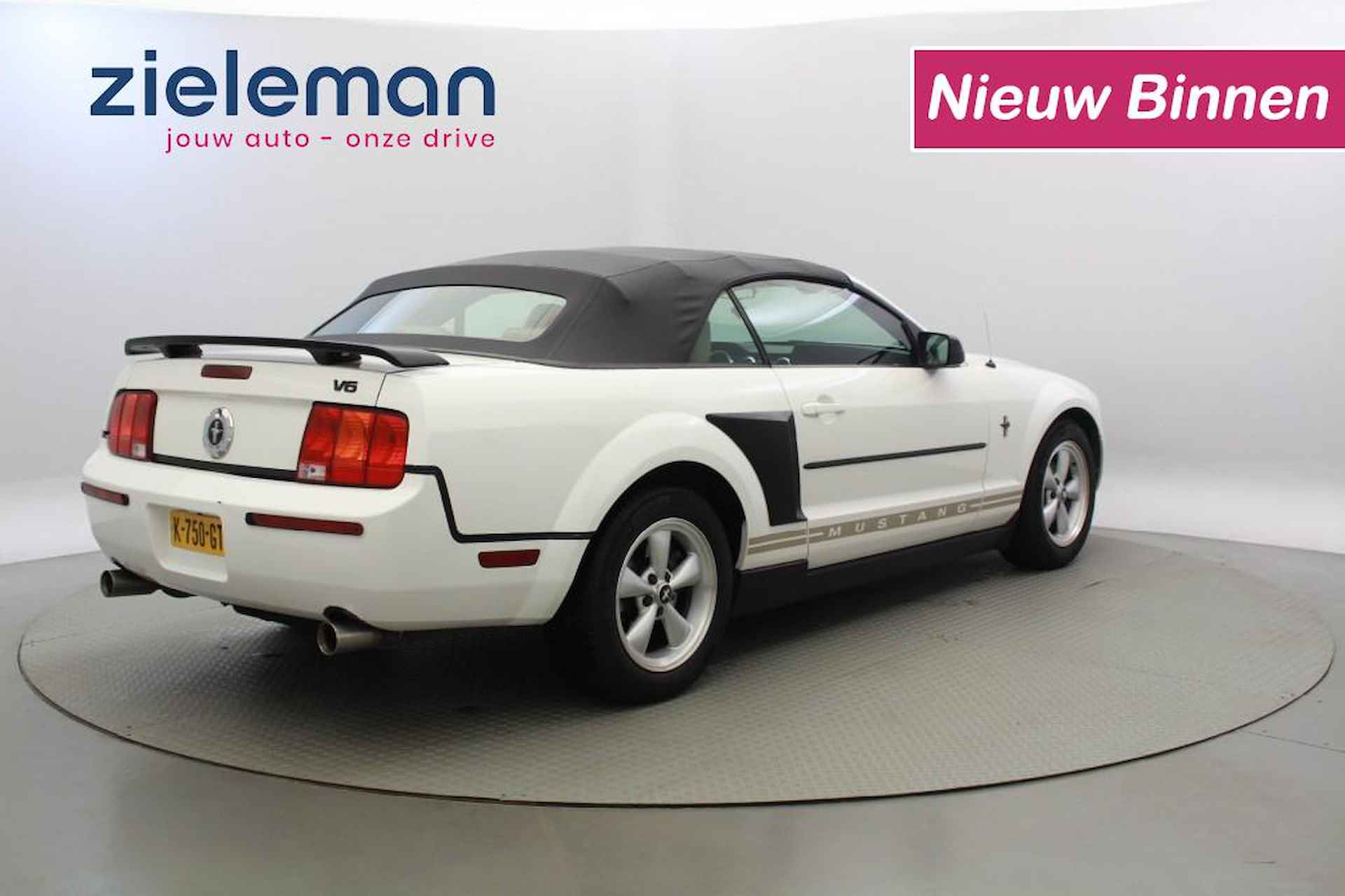 FORD Mustang 4.0 V6 Convertible Cabriolet Automaat - Leer - 5/23