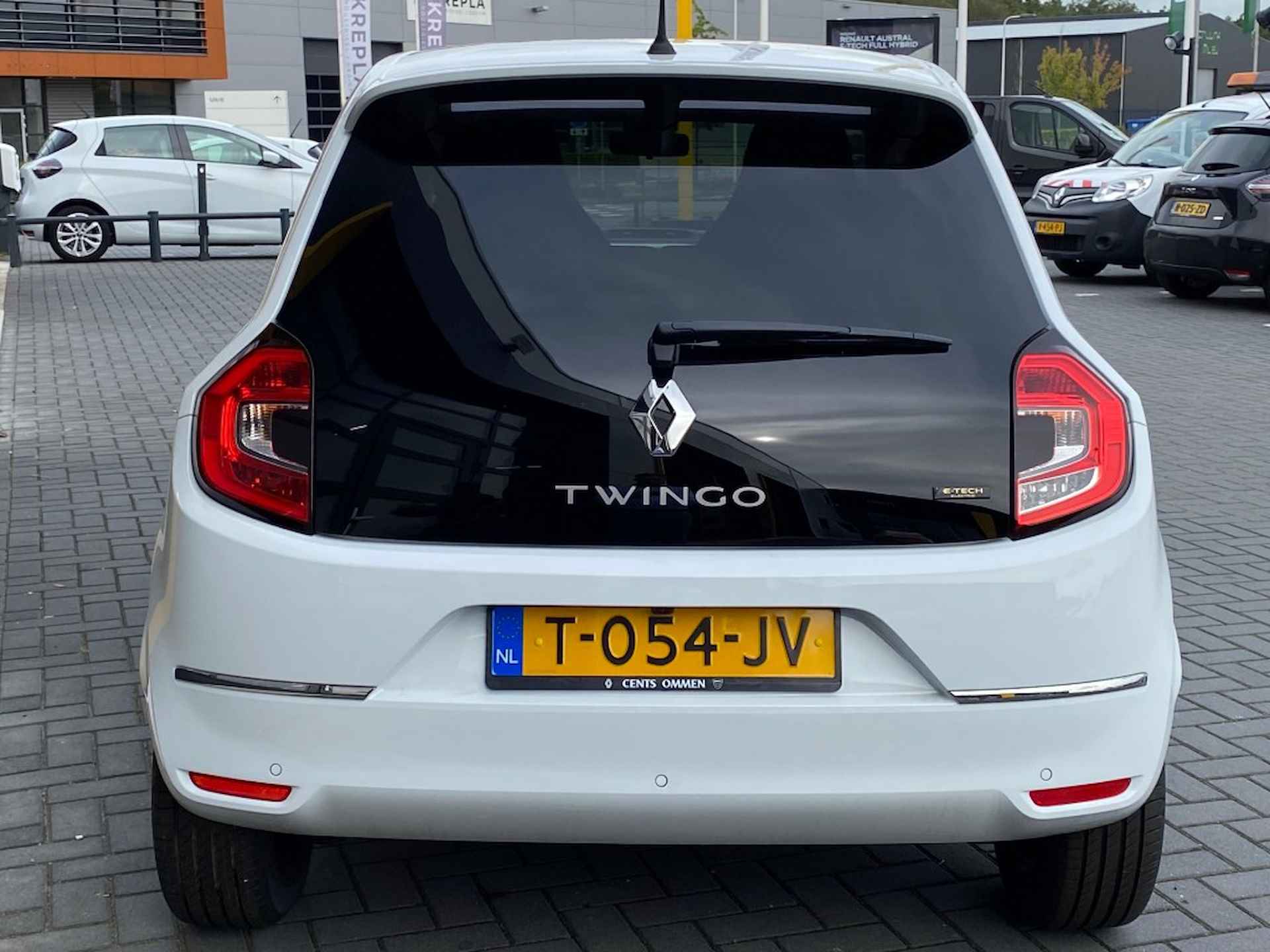 RENAULT Twingo E-TECH Electric R80 Techno Camera - 5/21