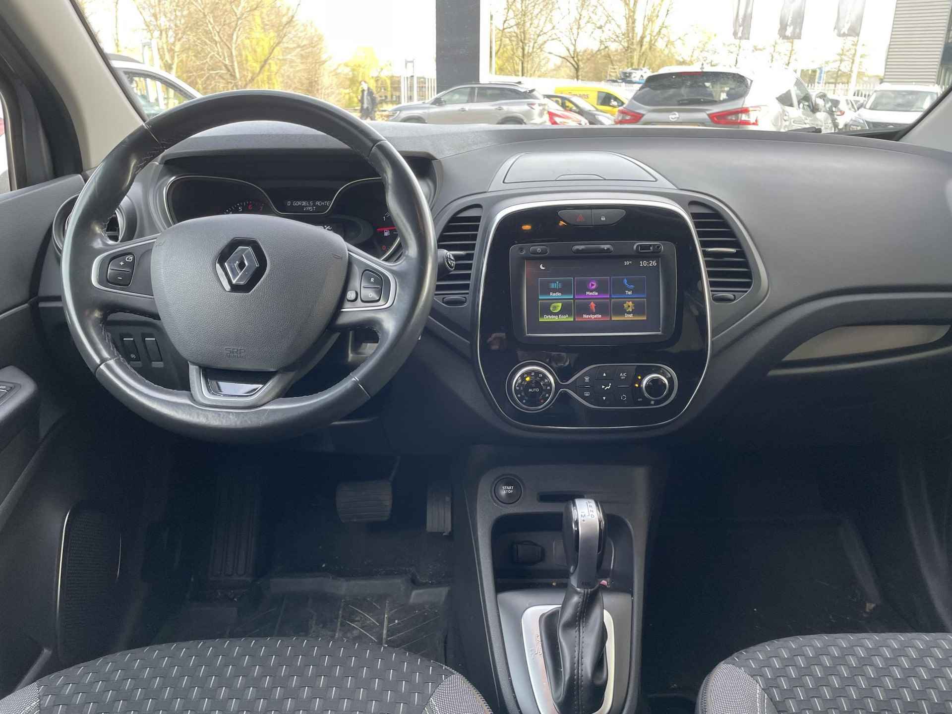 Renault Captur 1.2 TCe 120 EDC Intens / Navigatie / Stoelverwarming / Automaat / - 6/17