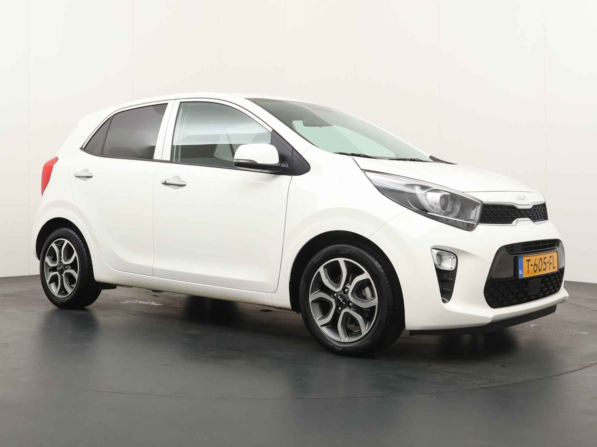 Kia Picanto 1.0 DPi DynamicPlusLine - Navigatie - Cruise Control - Keyless Entry - Climate Control - Apple/Android Carplay - Fabrieksgarantie Tot 2030 - 10/45